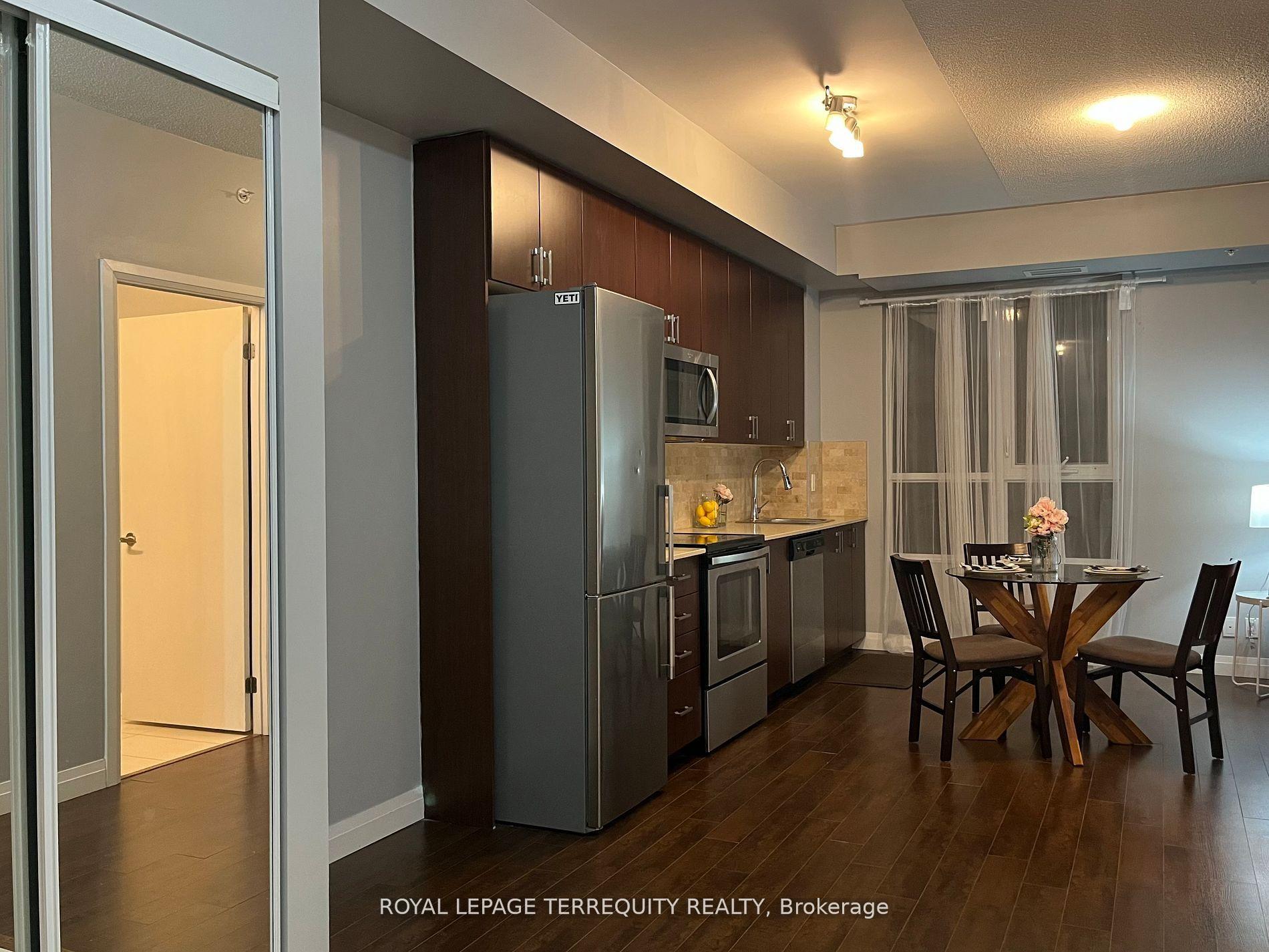 Photo 5 of Unit 1011, 22 East Haven Drive, Scarborough, Birchcliffe-Cliffside — HOMEH