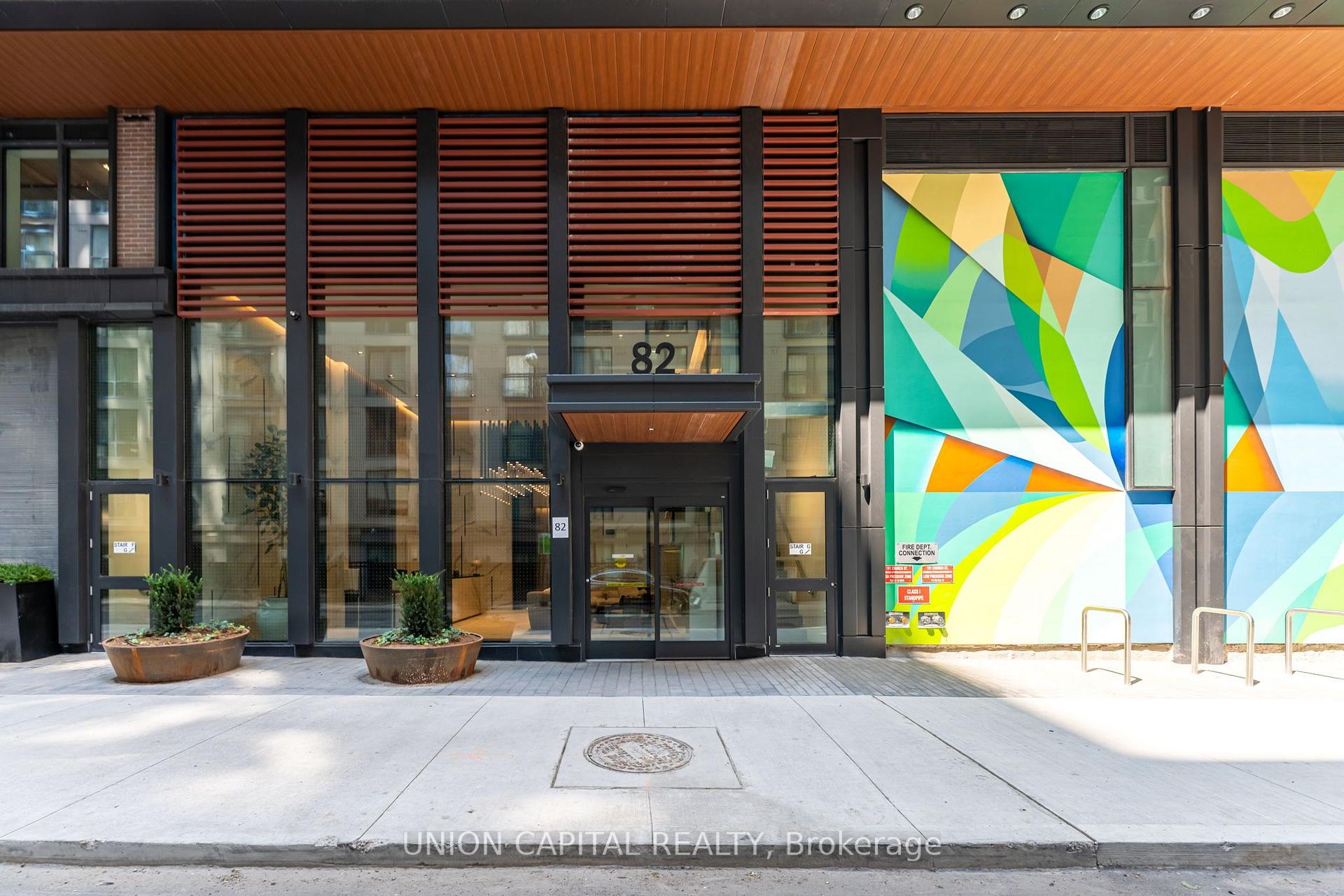 Photo 3 of Unit 3502, 82 Dalhousie Street, Toronto, Church-Yonge Corridor — HOMEH