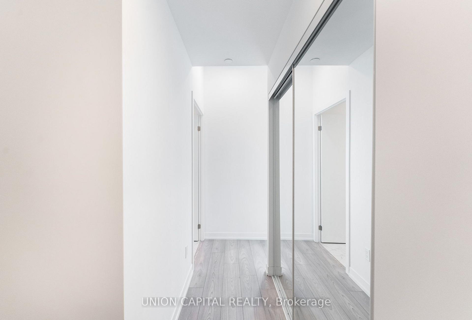 Photo 4 of Unit 3502, 82 Dalhousie Street, Toronto, Church-Yonge Corridor — HOMEH