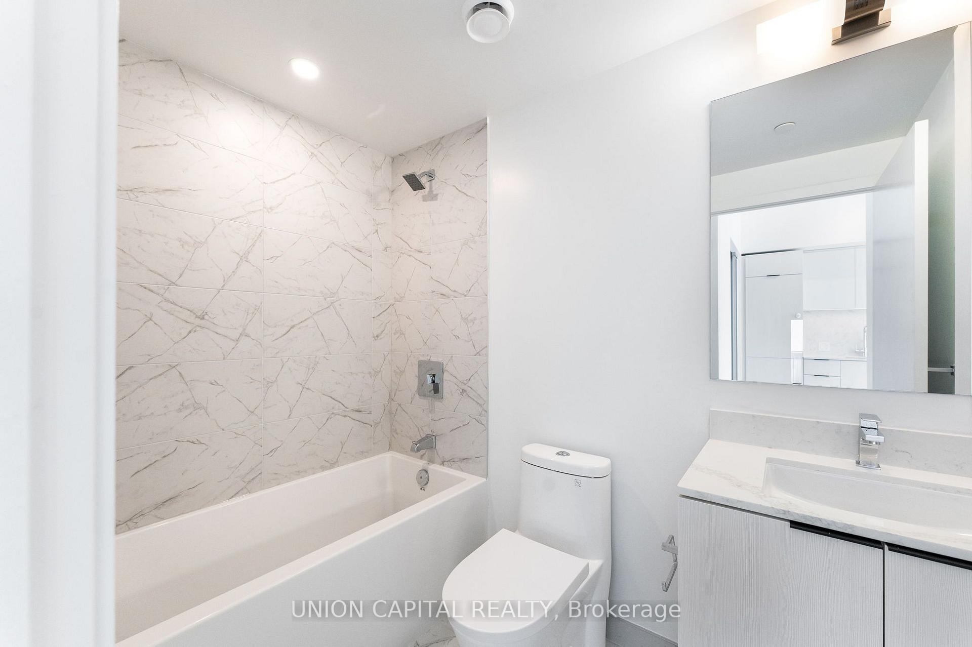 Photo 5 of Unit 3502, 82 Dalhousie Street, Toronto, Church-Yonge Corridor — HOMEH