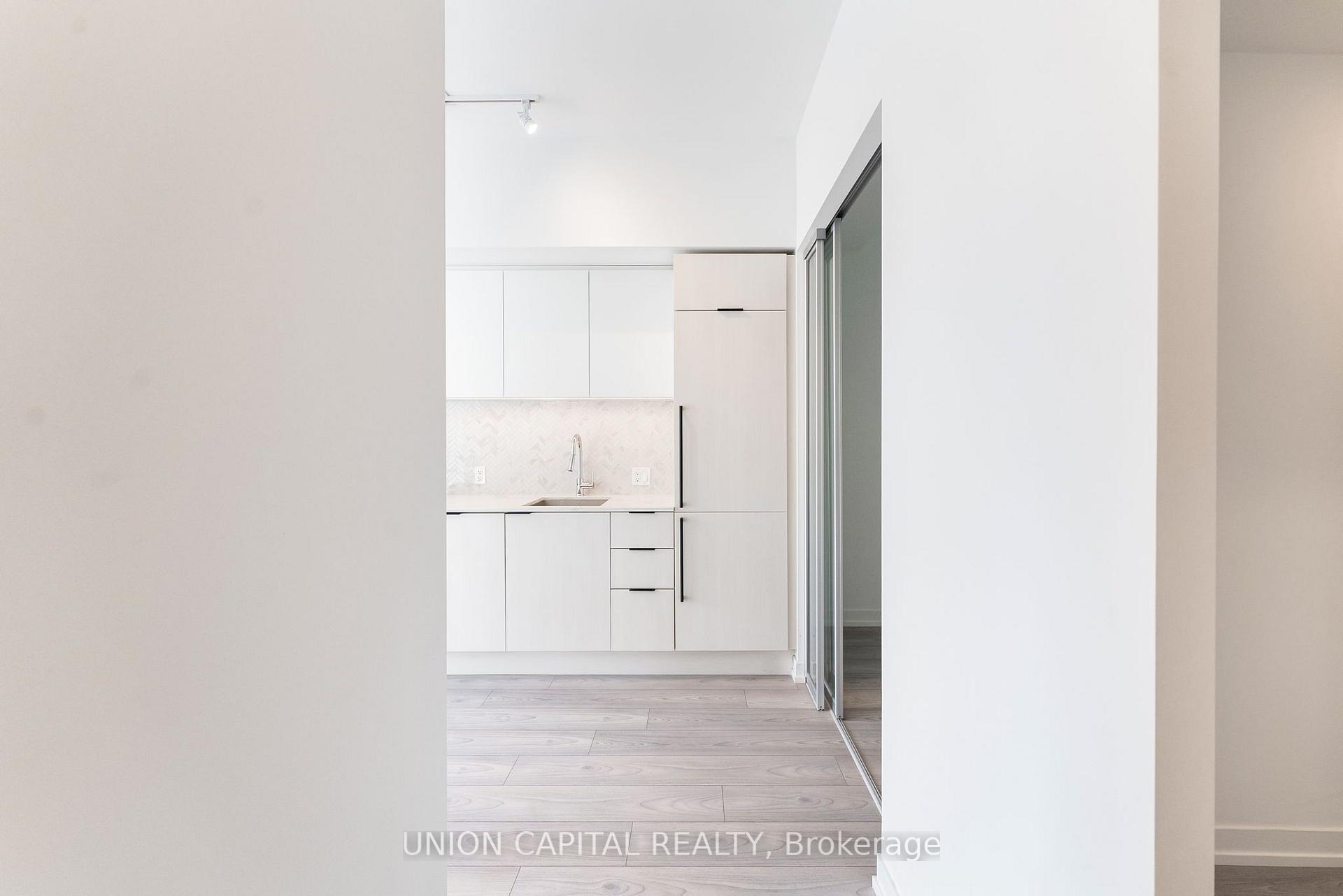 Photo 6 of Unit 3502, 82 Dalhousie Street, Toronto, Church-Yonge Corridor — HOMEH