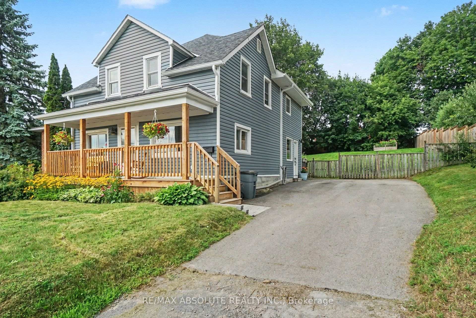 Photo 3 of 246 Albert Street, Arnprior, Arnprior — HOMEH