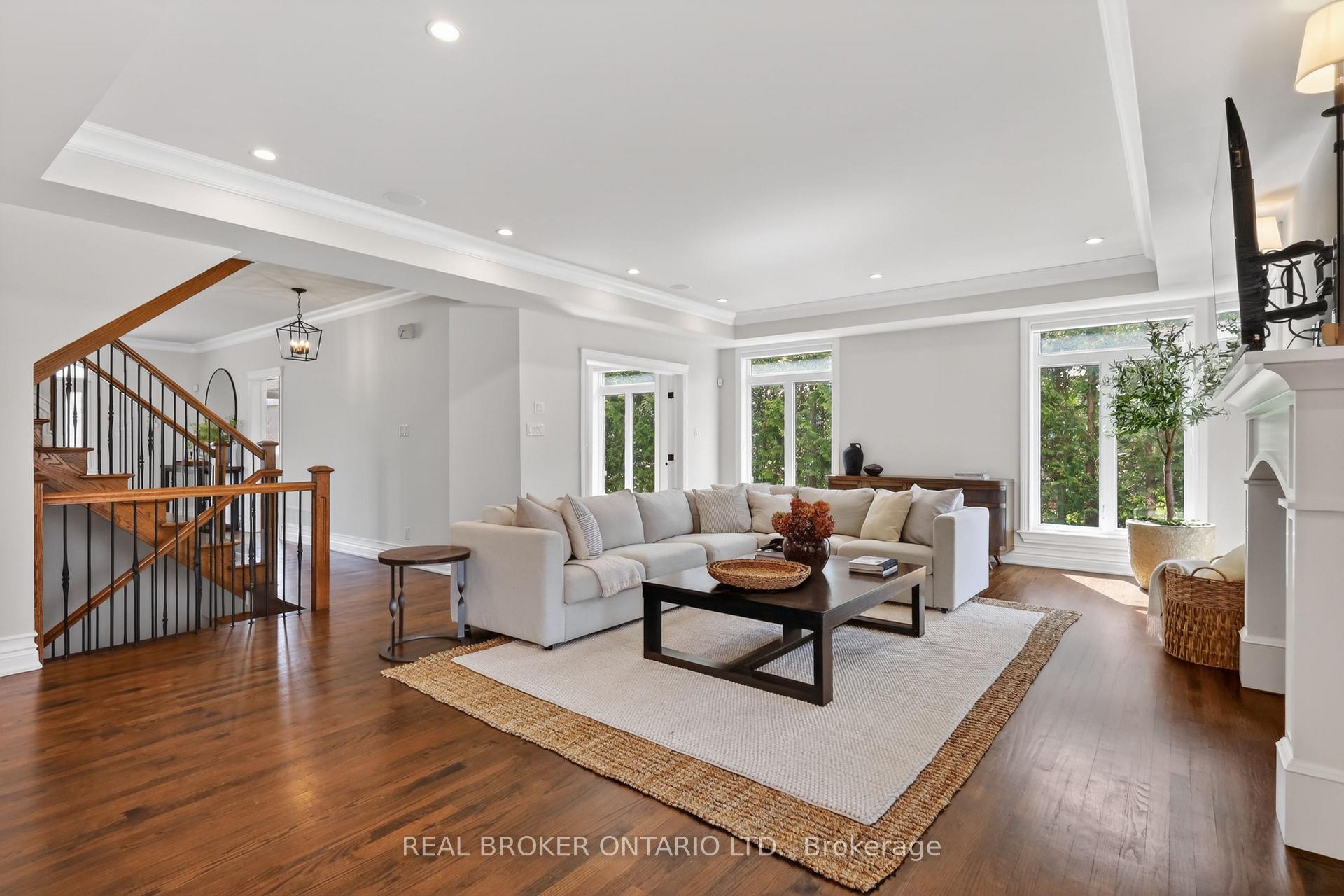 Photo 13 of 465 Lockmaster Crescent, Ottawa, Manotick Village & Manotick Estates — HOMEH