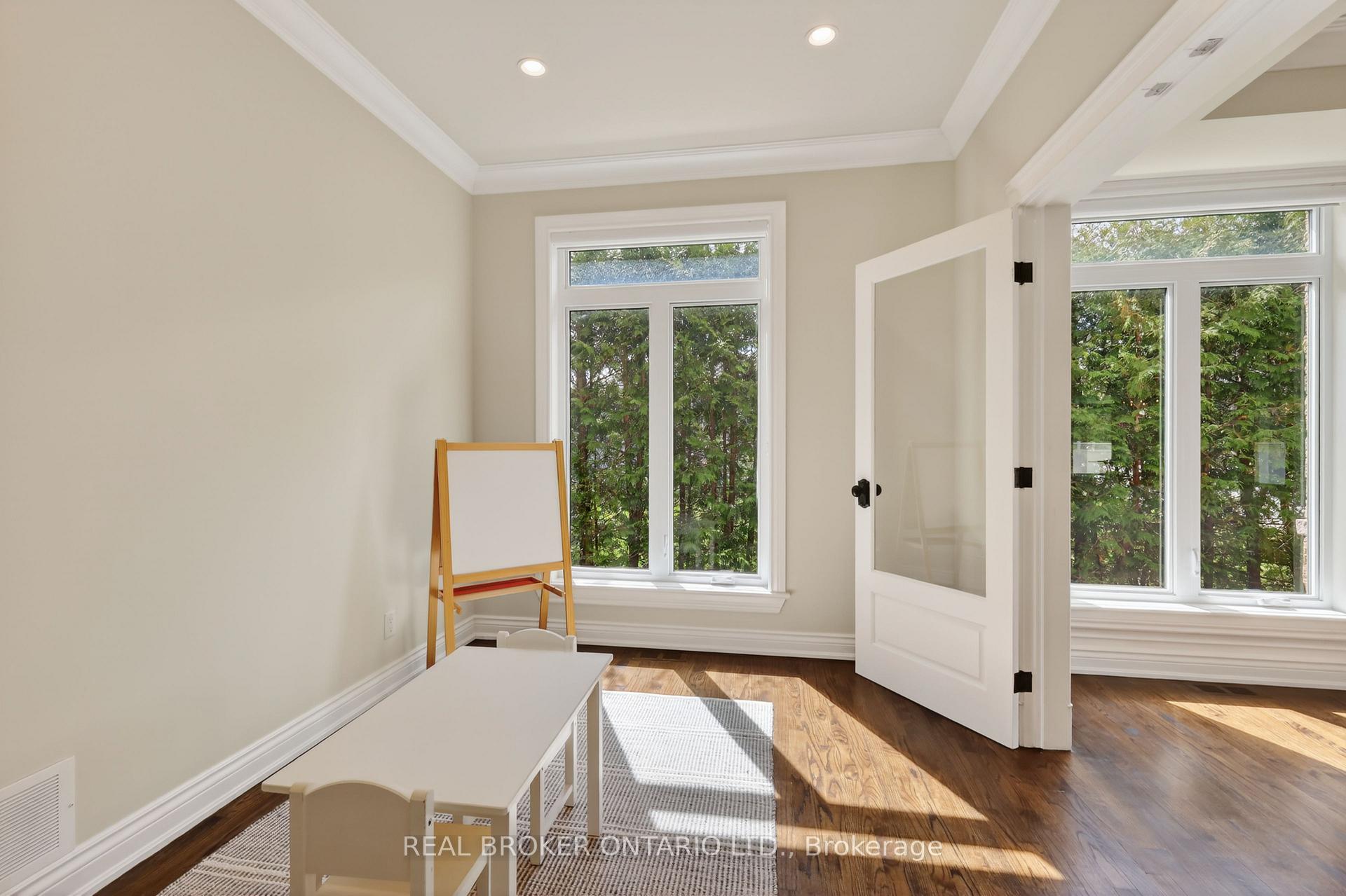 Photo 17 of 465 Lockmaster Crescent, Ottawa, Manotick Village & Manotick Estates — HOMEH