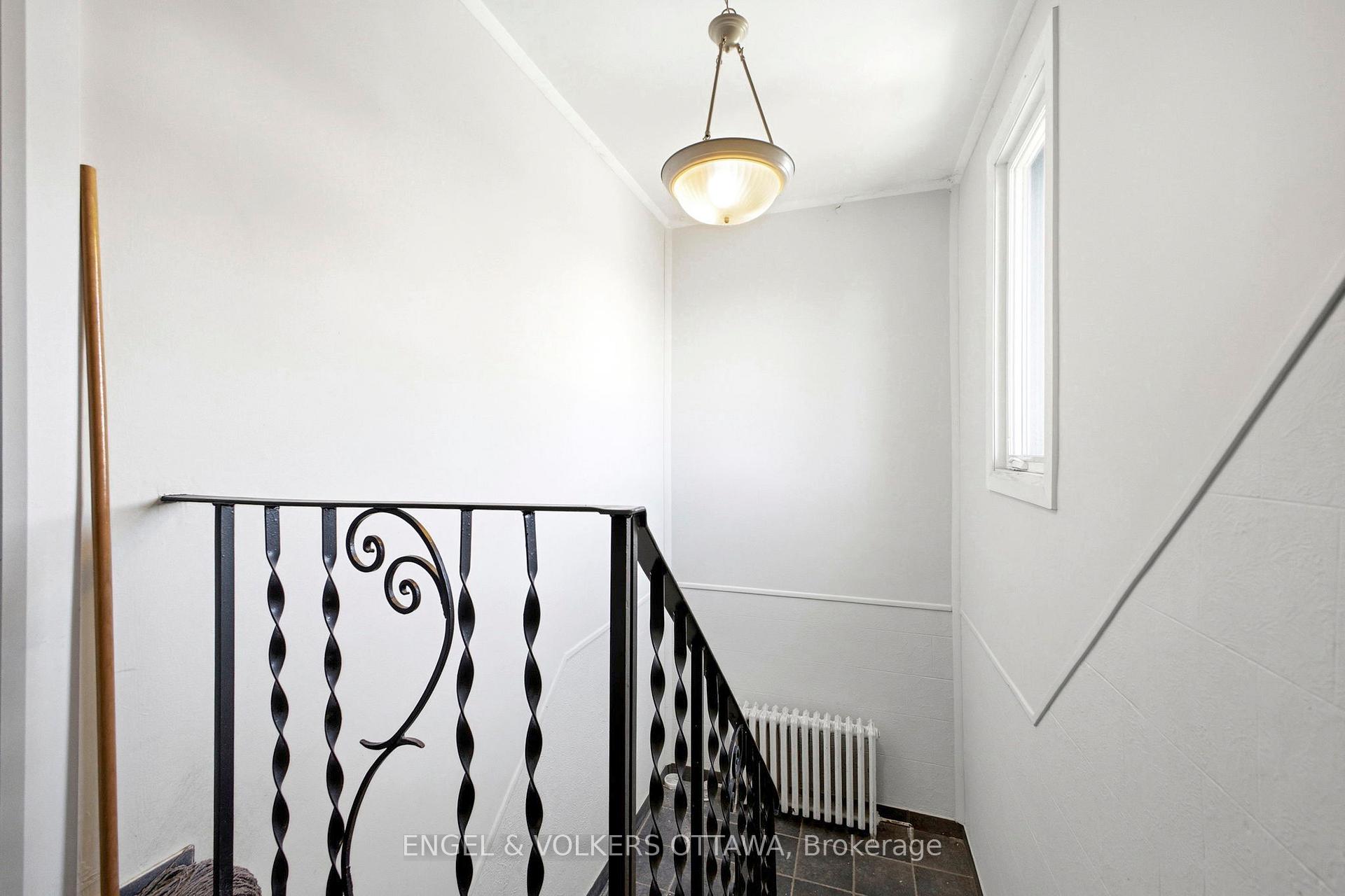 Photo 21 of 287 St Laurent Boulevard, Ottawa, Manor Park — HOMEH