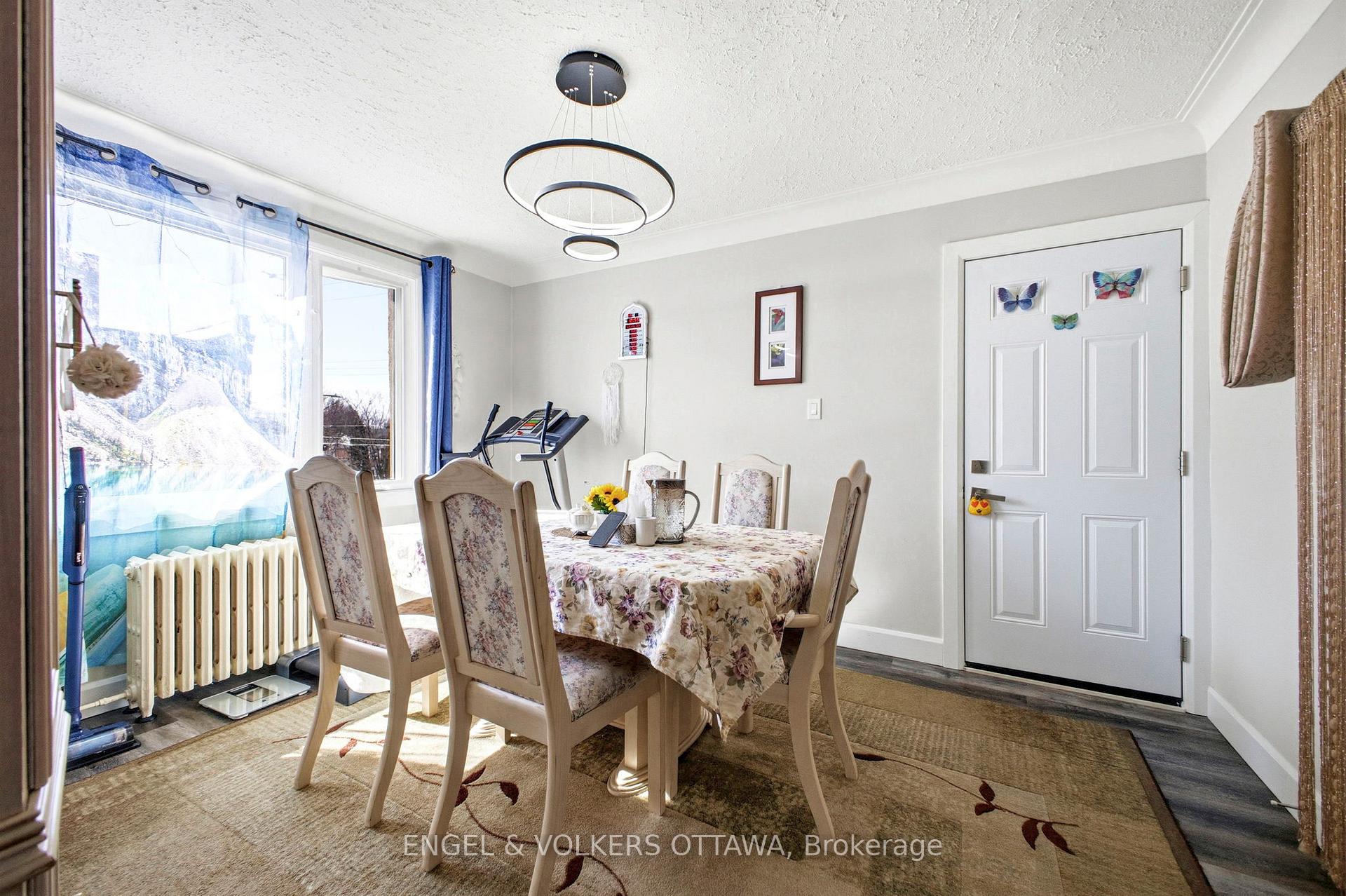 Photo 25 of 287 St Laurent Boulevard, Ottawa, Manor Park — HOMEH