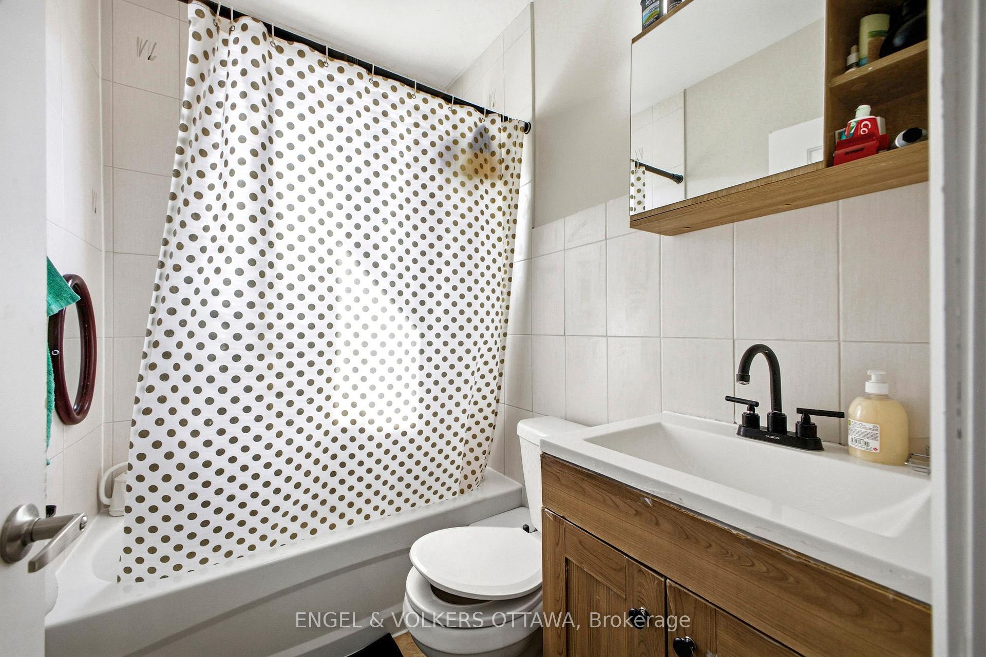 Photo 32 of 287 St Laurent Boulevard, Ottawa, Manor Park — HOMEH