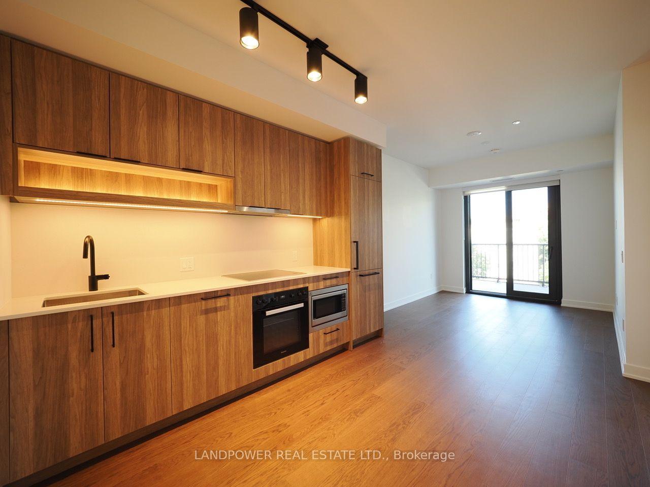 Photo 3 of Unit 719, 91 Montclair Avenue, Toronto, Forest Hill South — HOMEH