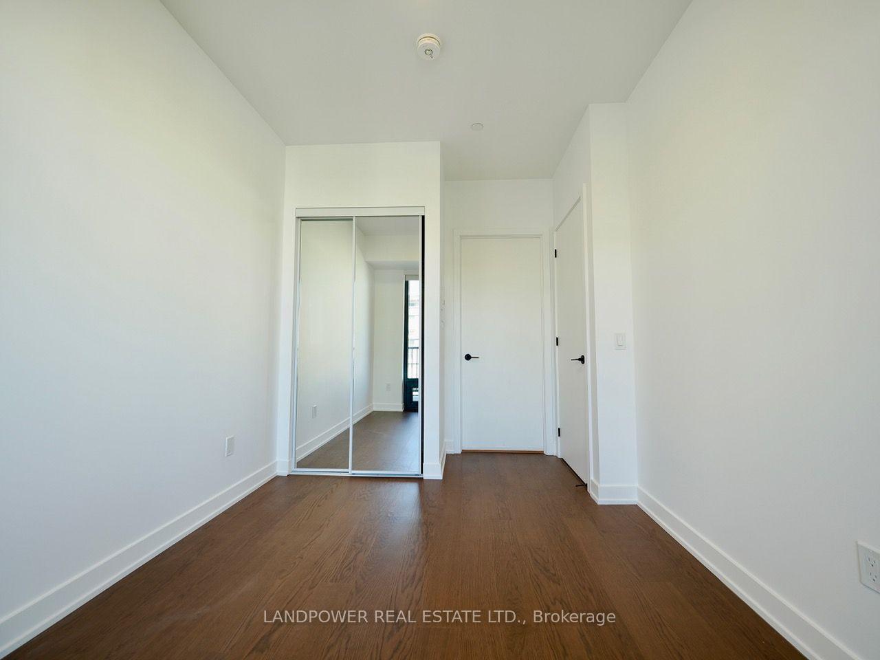 Photo 9 of Unit 719, 91 Montclair Avenue, Toronto, Forest Hill South — HOMEH
