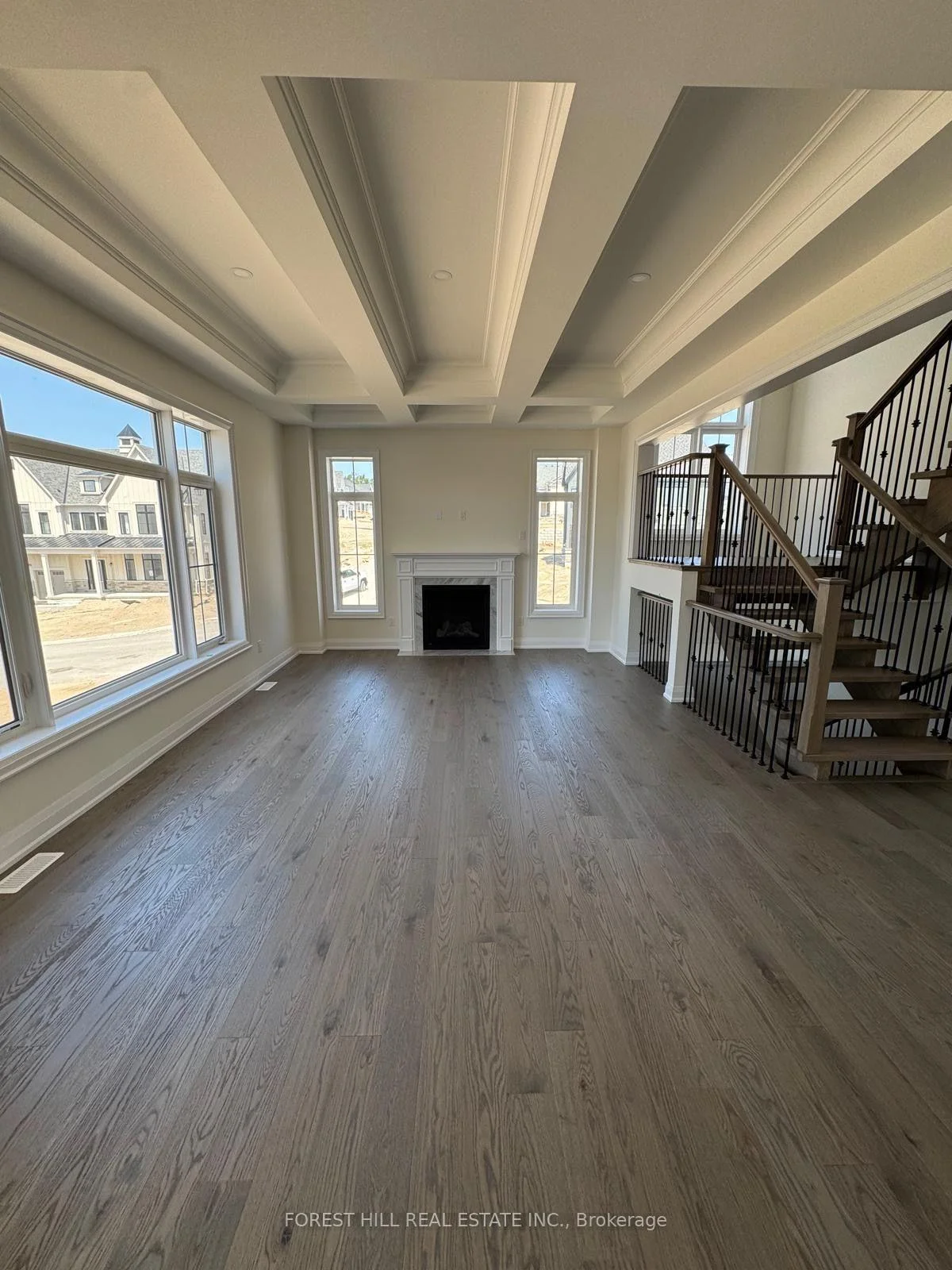 Photo 7 of 2 Herbert Avenue, Oro-Medonte, Horseshoe Valley — HOMEH