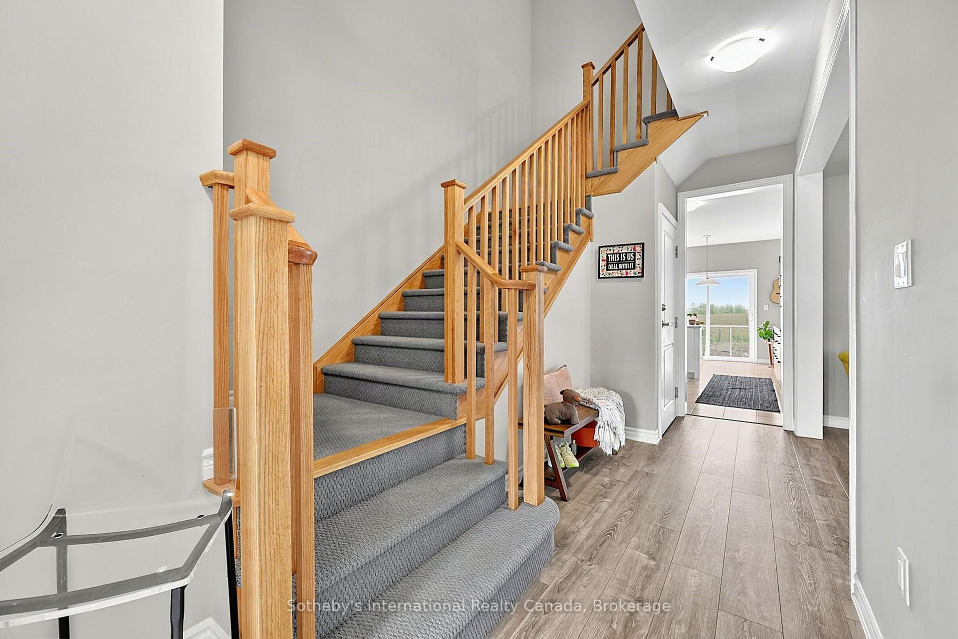 Photo 28 of 270 Springfield Crescent, Clearview, Stayner — HOMEH