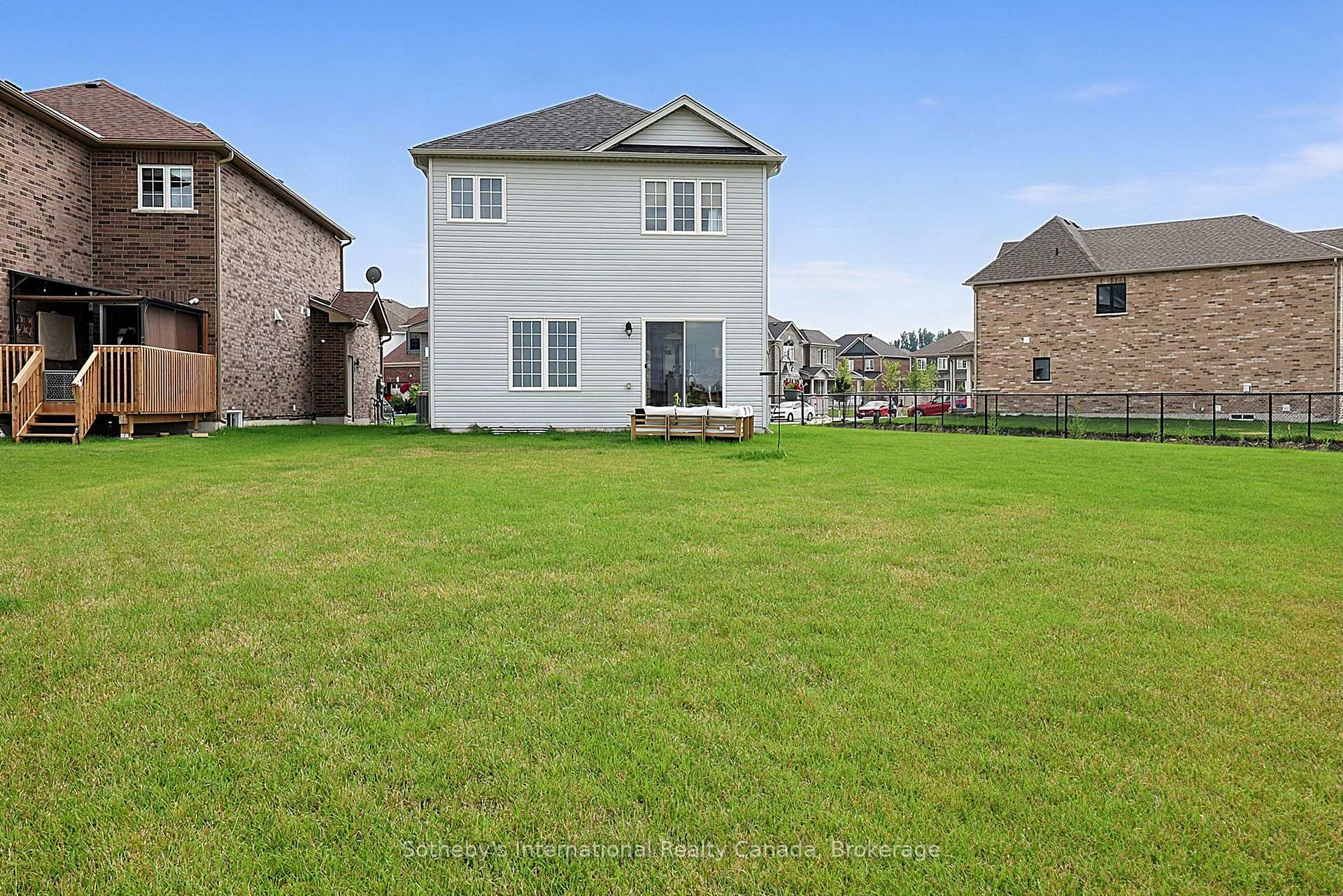 Photo 49 of 270 Springfield Crescent, Clearview, Stayner — HOMEH