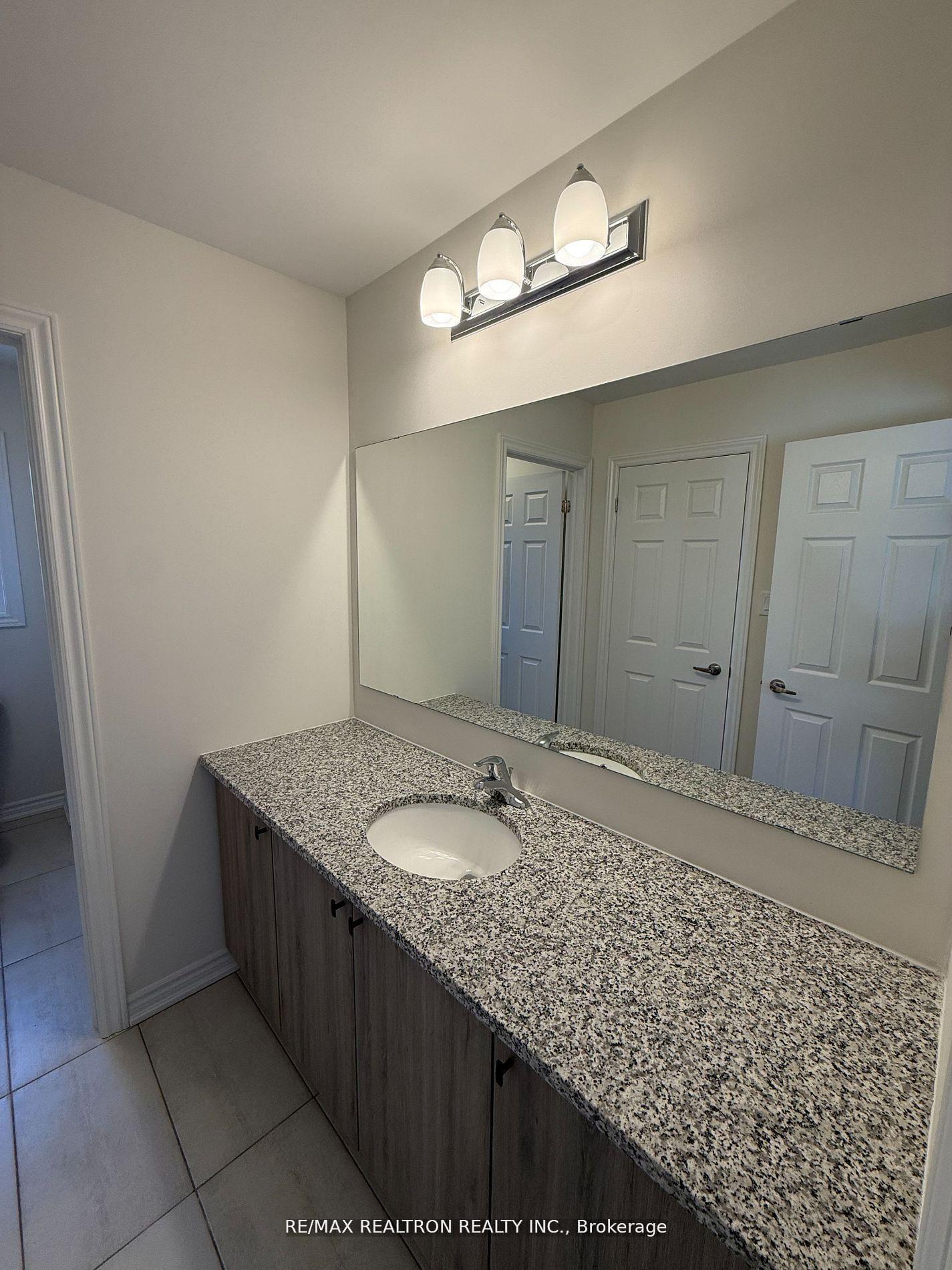 Photo 10 of 465 Hornbeck Street E, Cobourg — HOMEH