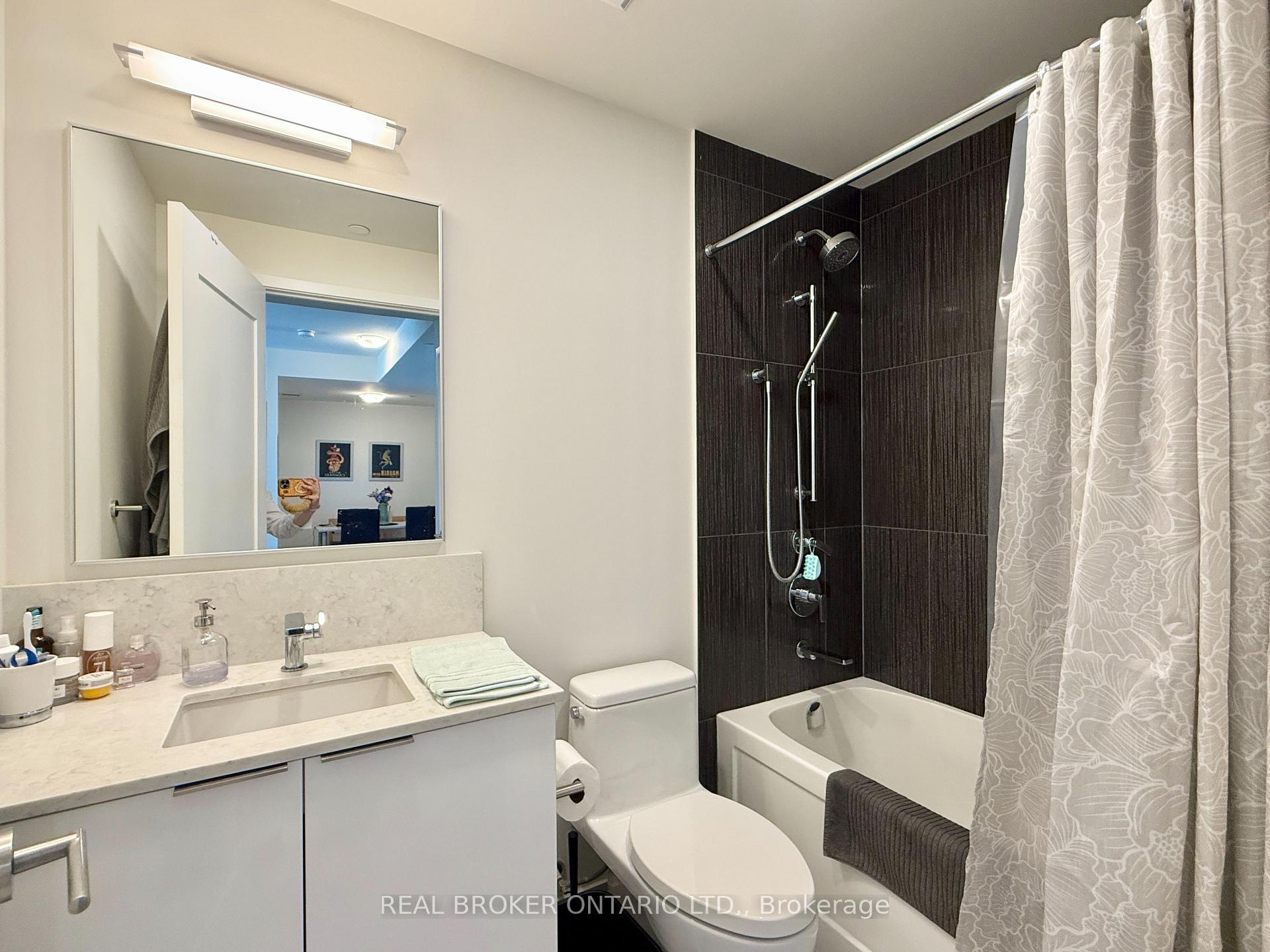Photo 12 of Unit 1108, 28 Freeland Street, Toronto, Waterfront Communities — HOMEH