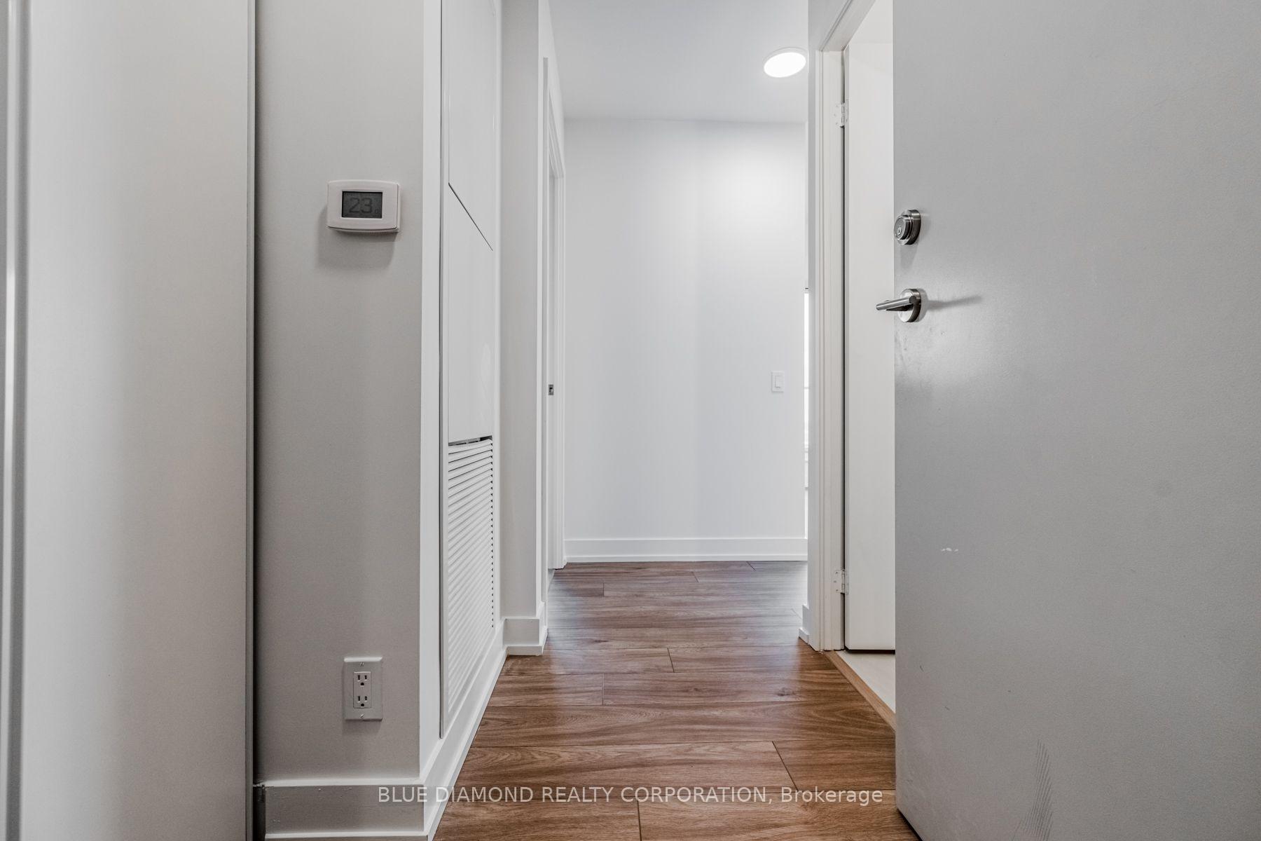 Photo of 215 Veterans Drive