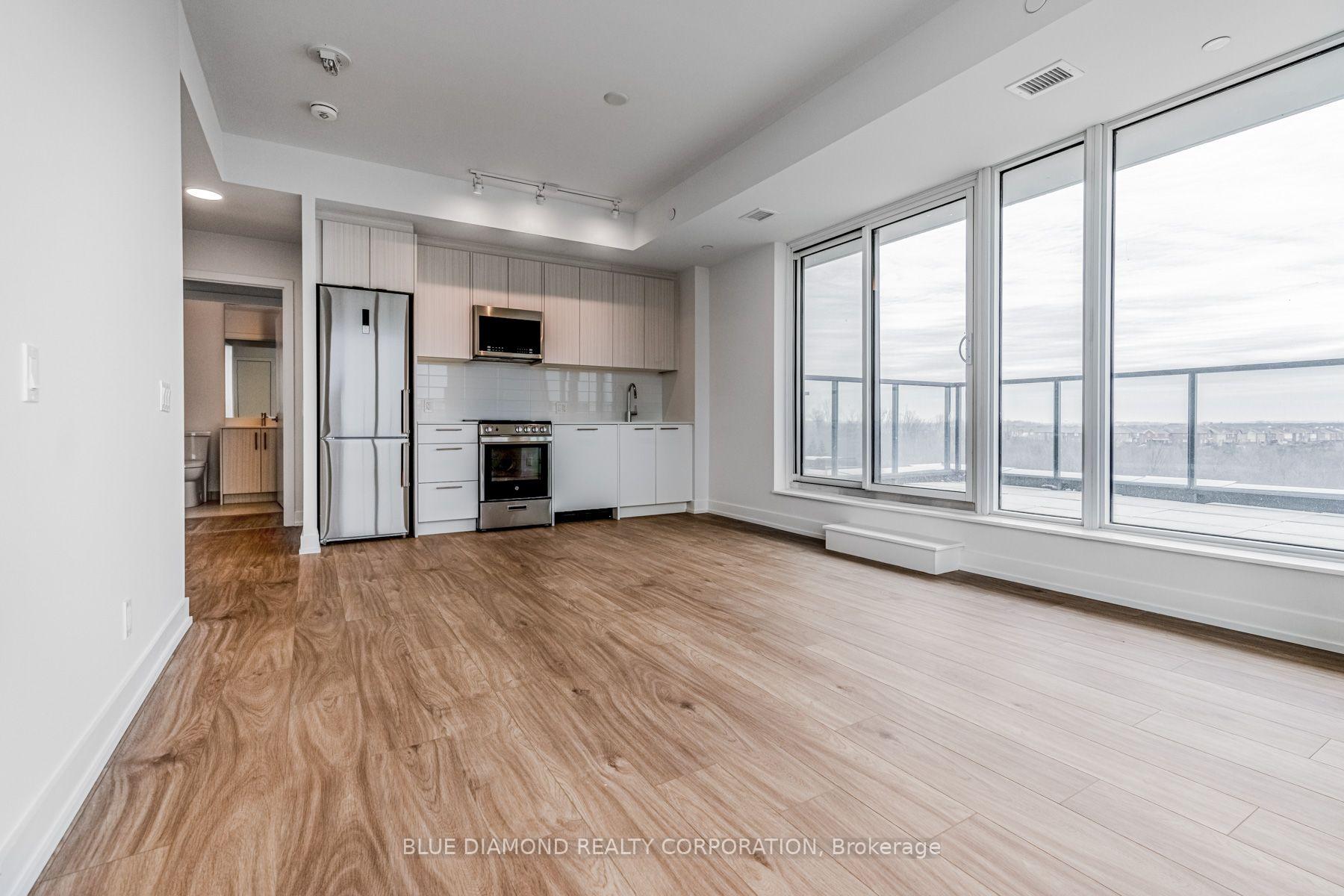 Photo 5 of 215 Veterans Drive, Brampton, Northwest Brampton — HOMEH