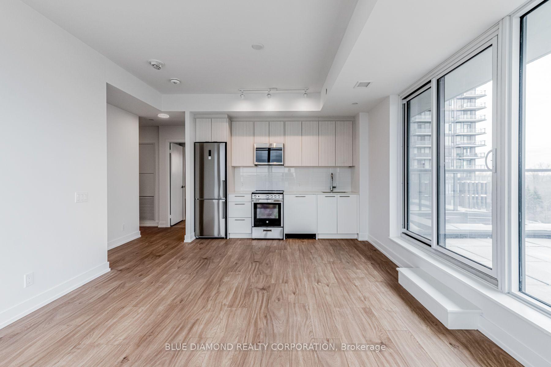 Photo 7 of 215 Veterans Drive, Brampton, Northwest Brampton — HOMEH
