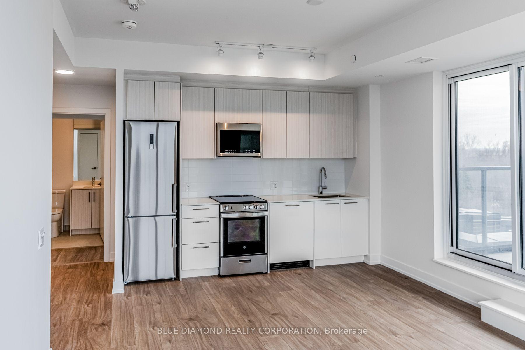 Photo 8 of 215 Veterans Drive, Brampton, Northwest Brampton — HOMEH
