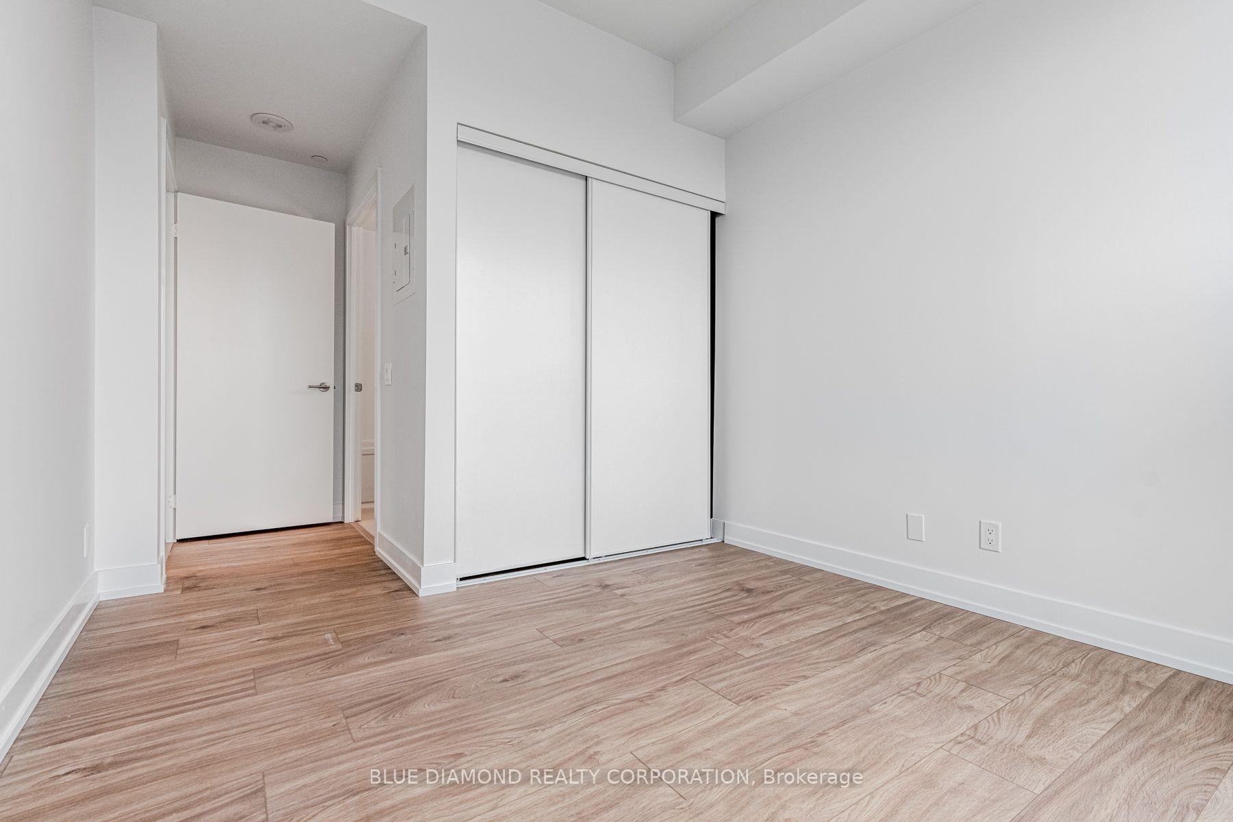 Photo 15 of 215 Veterans Drive, Brampton, Northwest Brampton — HOMEH