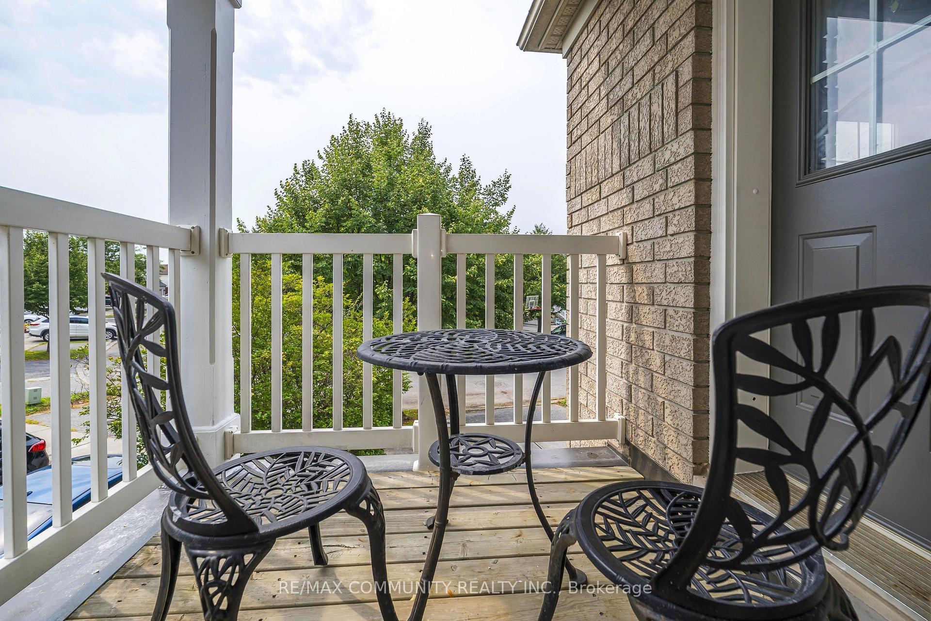 Photo 18 of 1597 Avonmore Square, Pickering, Town Centre — HOMEH