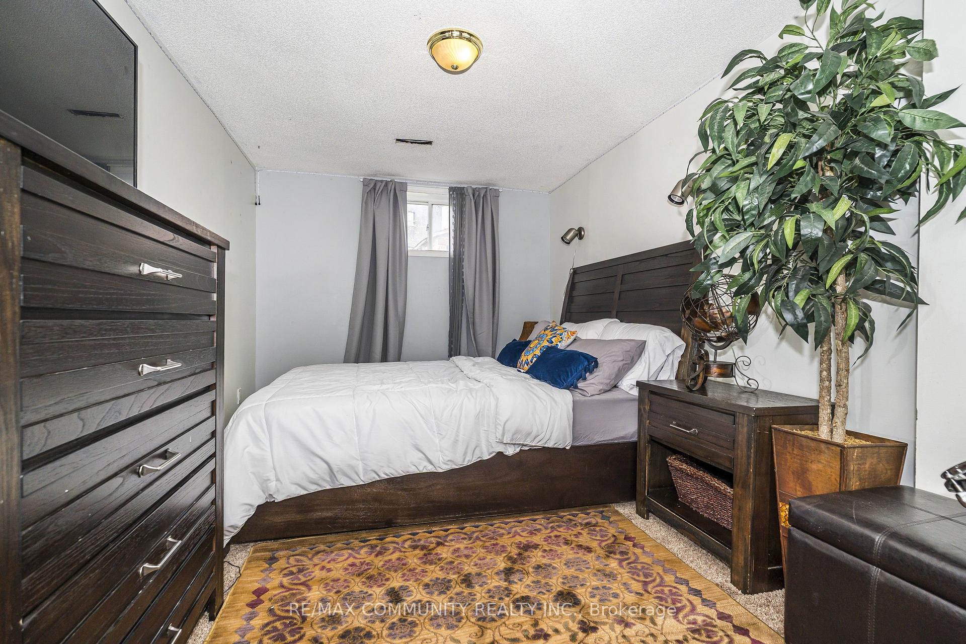 Photo 25 of 1597 Avonmore Square, Pickering, Town Centre — HOMEH