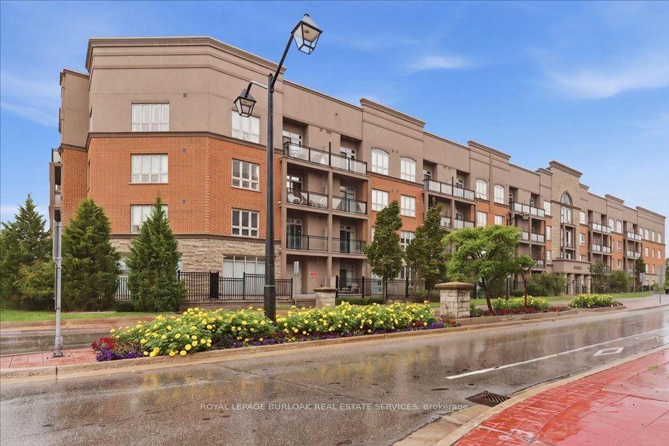 Photo 3 of Unit 118, 5317 Upper Middle Road, Burlington, Orchard — HOMEH
