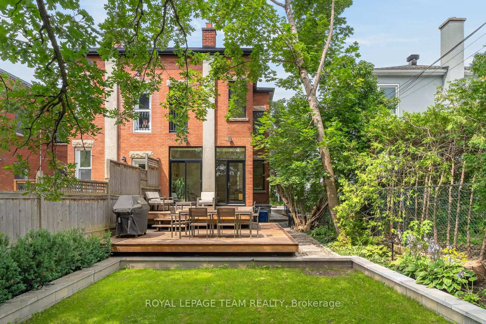 Photo 29 of 66 Ivy Crescent, Ottawa, Lindenlea — HOMEH