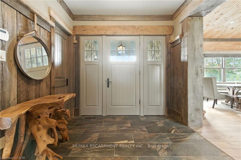 Photo 4 of 437 6th Concession Road E, Hamilton, Rural Flamborough — HOMEH