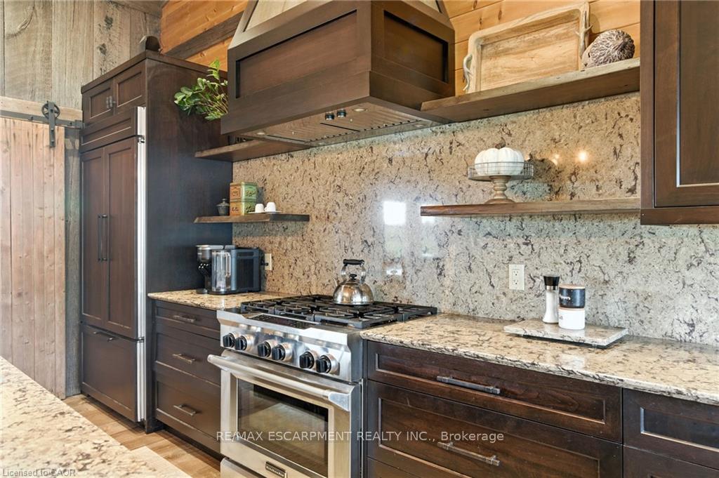 Photo 8 of 437 6th Concession Road E, Hamilton, Rural Flamborough — HOMEH