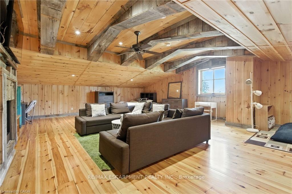 Photo 16 of 437 6th Concession Road E, Hamilton, Rural Flamborough — HOMEH