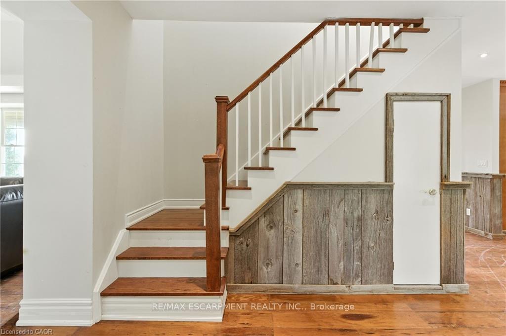 Photo 23 of 437 6th Concession Road E, Hamilton, Rural Flamborough — HOMEH