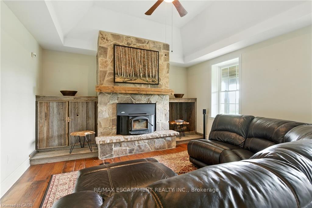 Photo 24 of 437 6th Concession Road E, Hamilton, Rural Flamborough — HOMEH