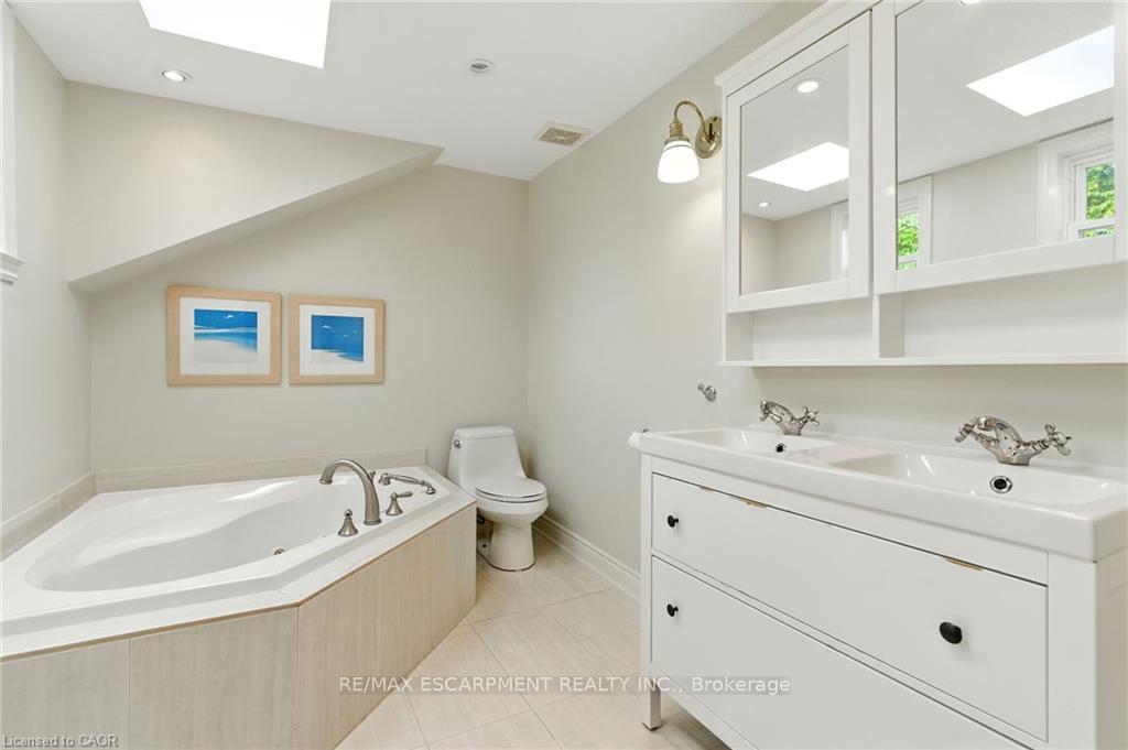 Photo 29 of 437 6th Concession Road E, Hamilton, Rural Flamborough — HOMEH