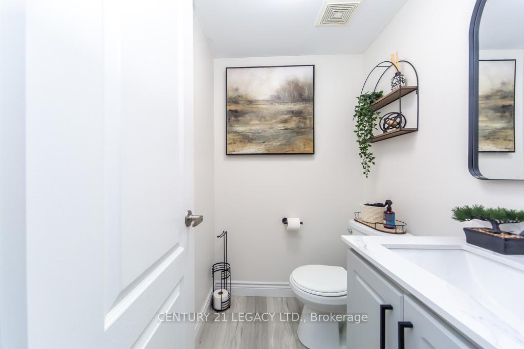 Photo 17 of 44 Tincomb Crescent, Whitby, Pringle Creek — HOMEH