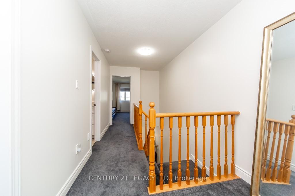 Photo 20 of 44 Tincomb Crescent, Whitby, Pringle Creek — HOMEH