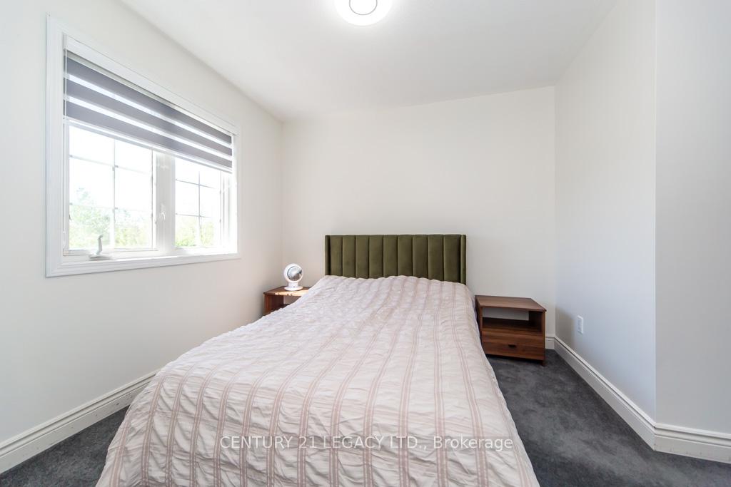 Photo 27 of 44 Tincomb Crescent, Whitby, Pringle Creek — HOMEH