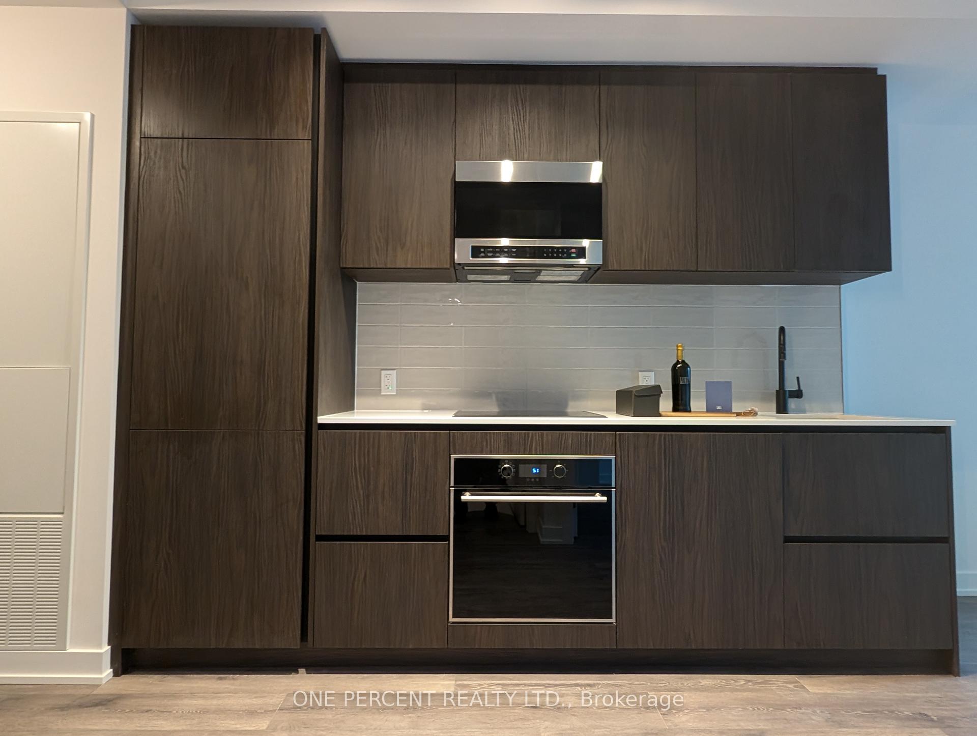 Photo 10 of Unit 1104, 127 Broadway Avenue, Toronto, Mount Pleasant West — HOMEH