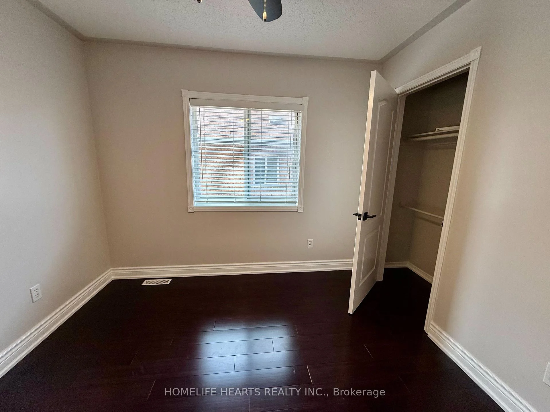 Photo 31 of 55 Queen Mary Drive, Brampton, Fletcher's Meadow — HOMEH