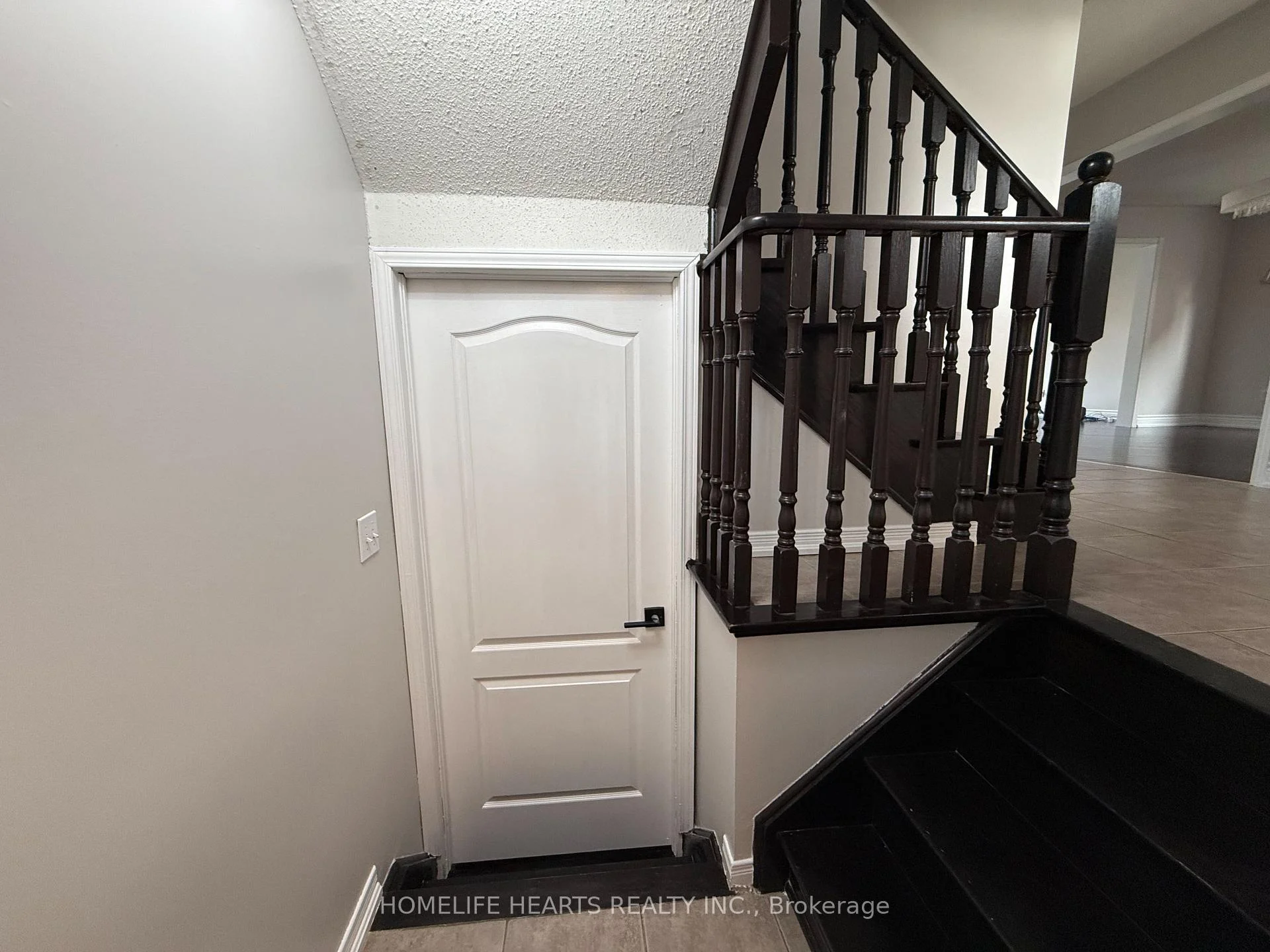 Photo 44 of 55 Queen Mary Drive, Brampton, Fletcher's Meadow — HOMEH