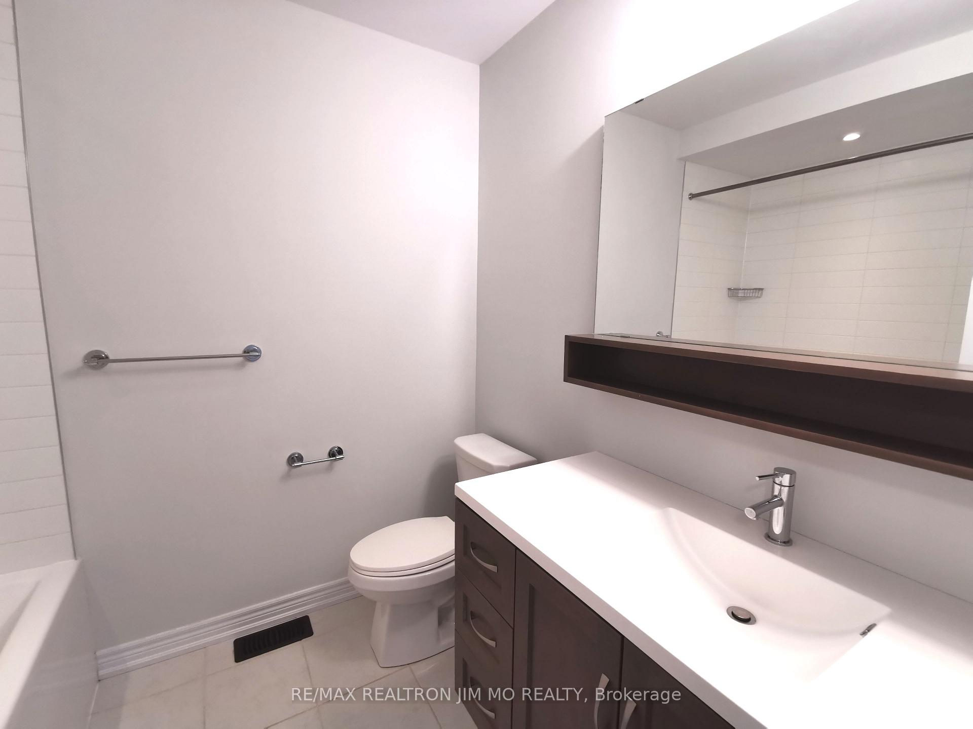 Photo 10 of 398 Threshing Mill Boulevard, Oakville, Joshua Meadows — HOMEH