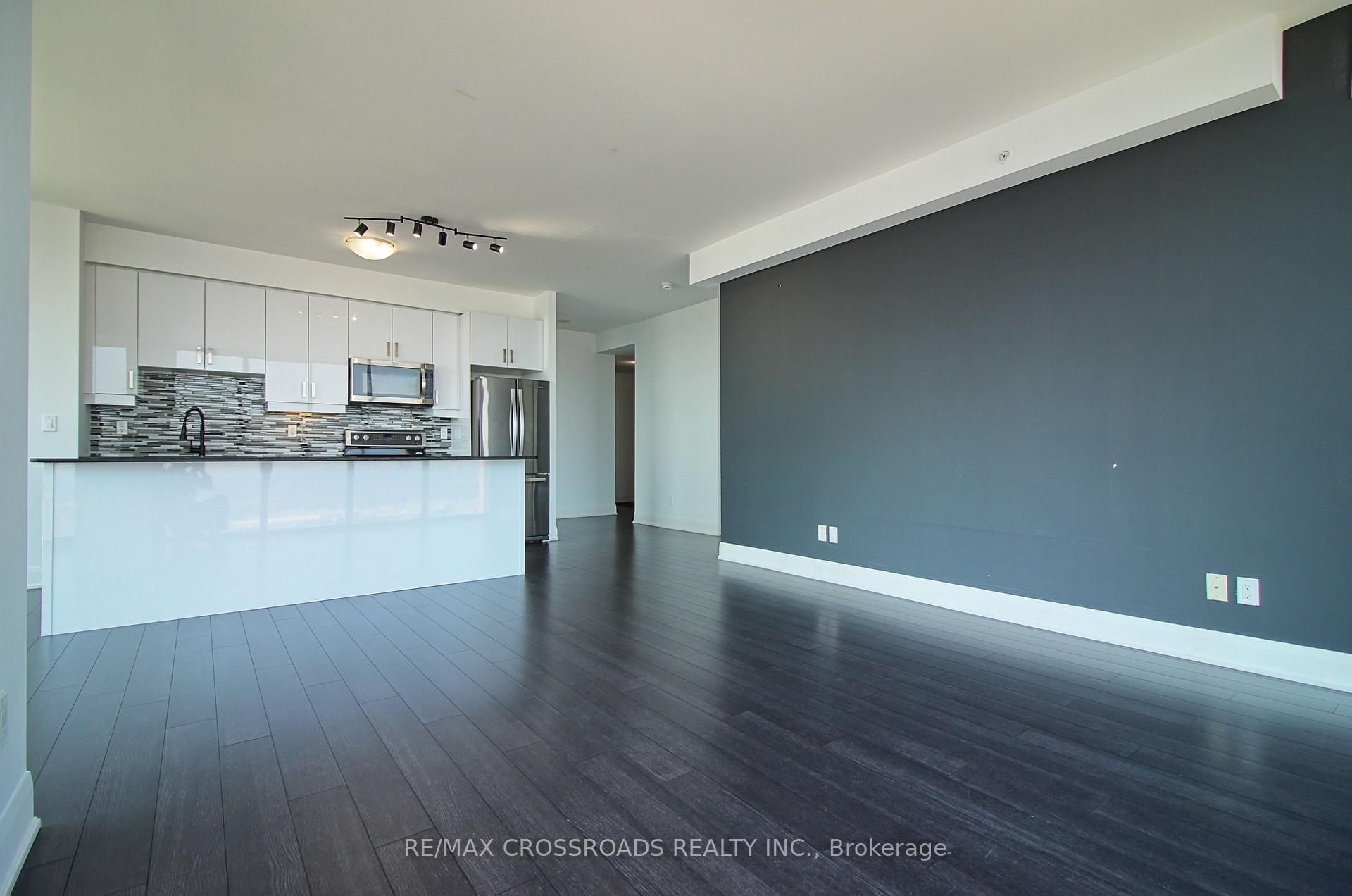Photo 11 of Unit 3402, 2900 Highway 7, Vaughan, Concord — HOMEH