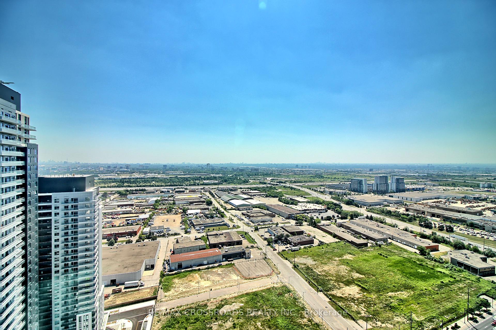 Photo 28 of Unit 3402, 2900 Highway 7, Vaughan, Concord — HOMEH