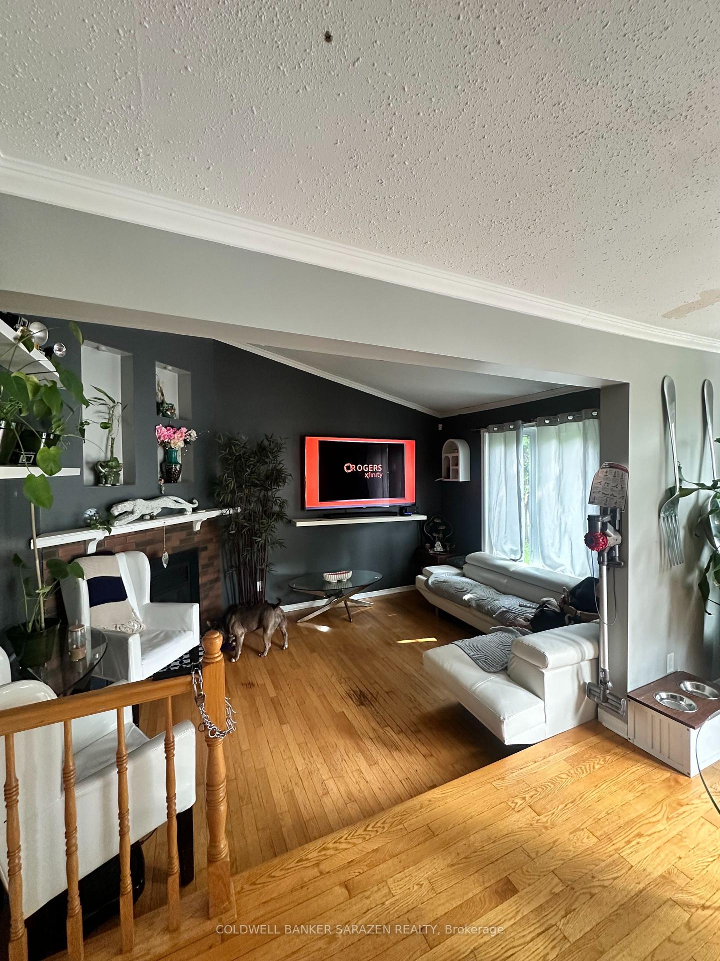 Photo 3 of 55 Bramblegrove Crescent, Ottawa, Hunt Club Park/Greenboro — HOMEH
