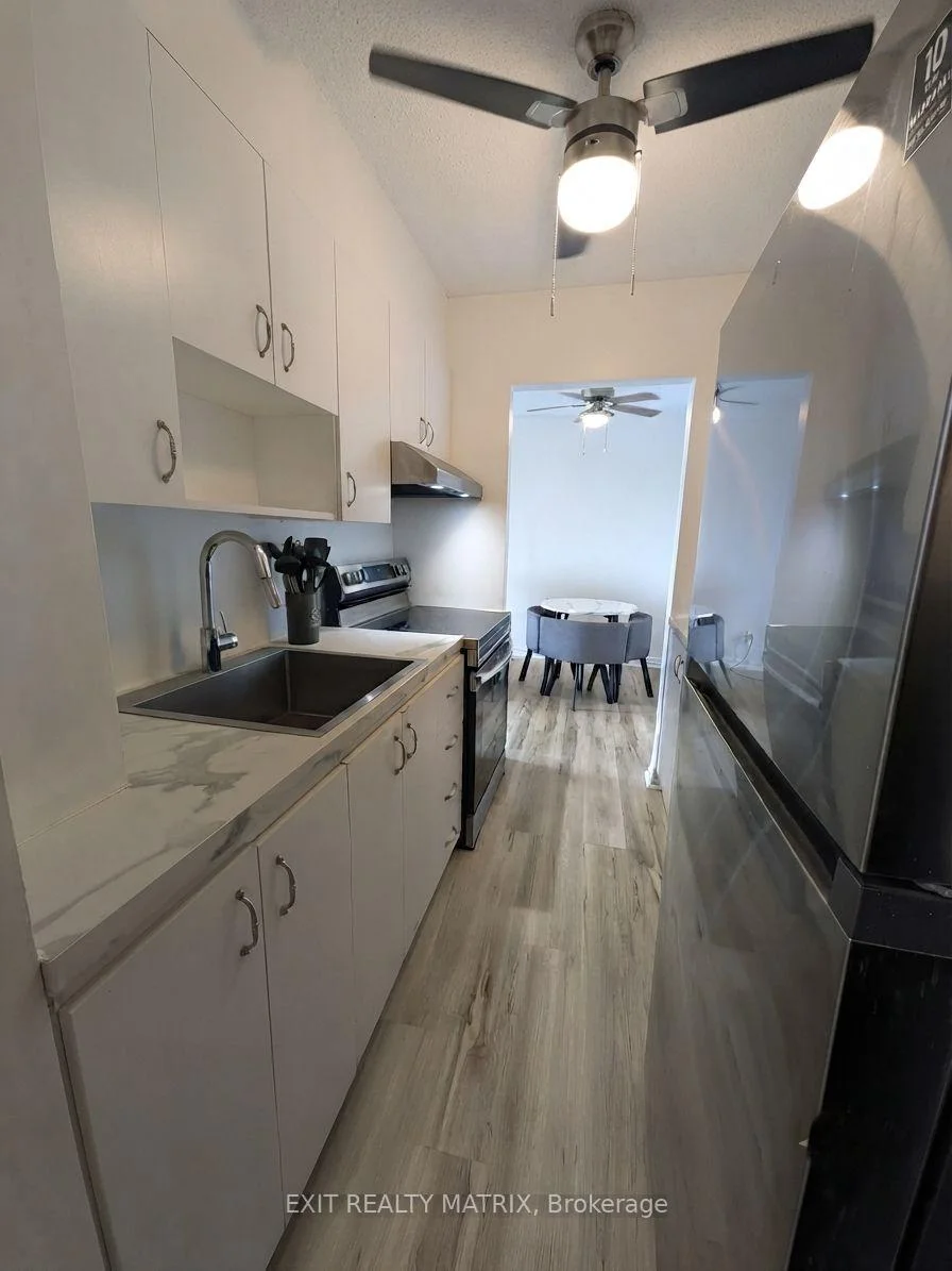 Photo 5 of Unit 402C, 2041 Arrowsmith Drive, Ottawa, Beacon Hill South — HOMEH
