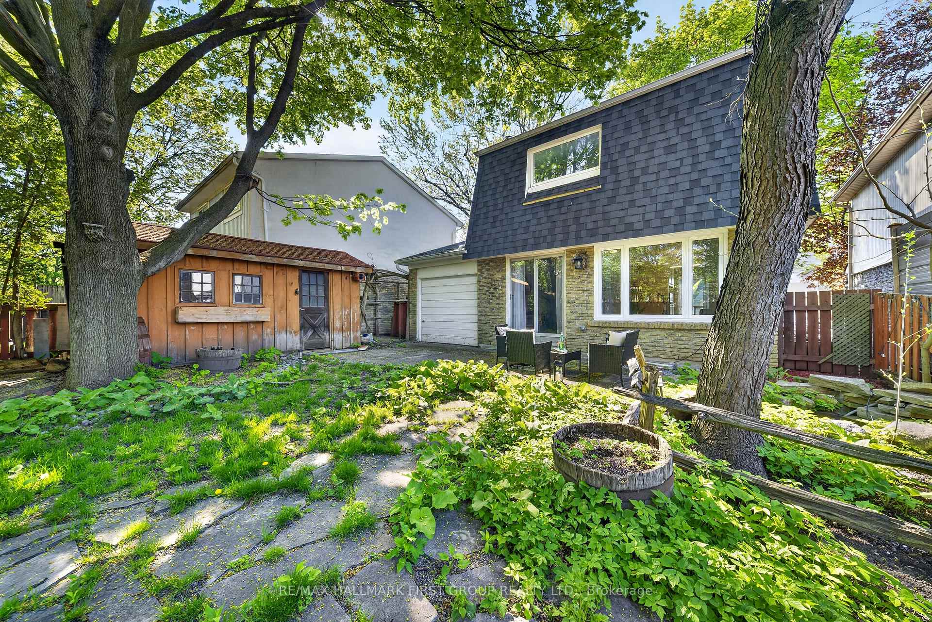 Photo 44 of 33 Harrison Court, Whitby, Pringle Creek — HOMEH