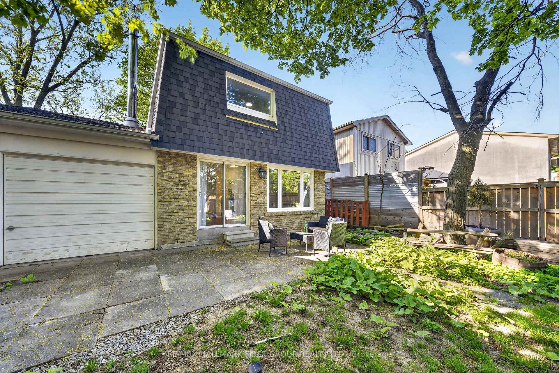 Photo 45 of 33 Harrison Court, Whitby, Pringle Creek — HOMEH