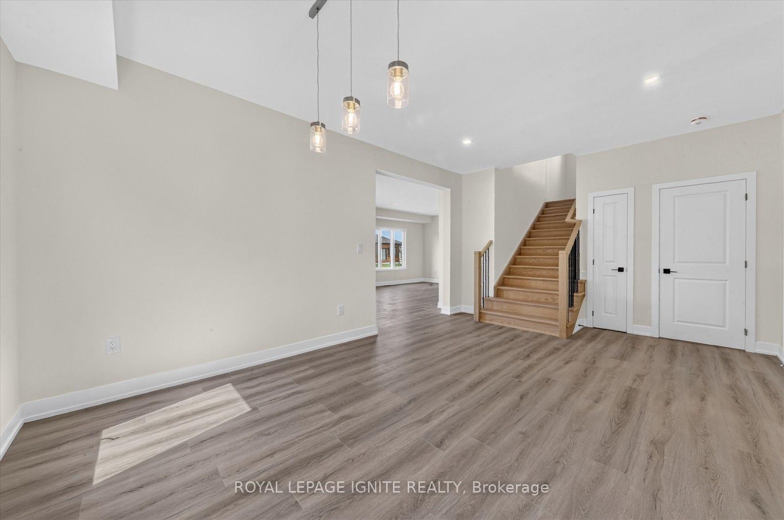 Photo 14 of 58 Dusenbury Drive, Loyalist, Odessa — HOMEH