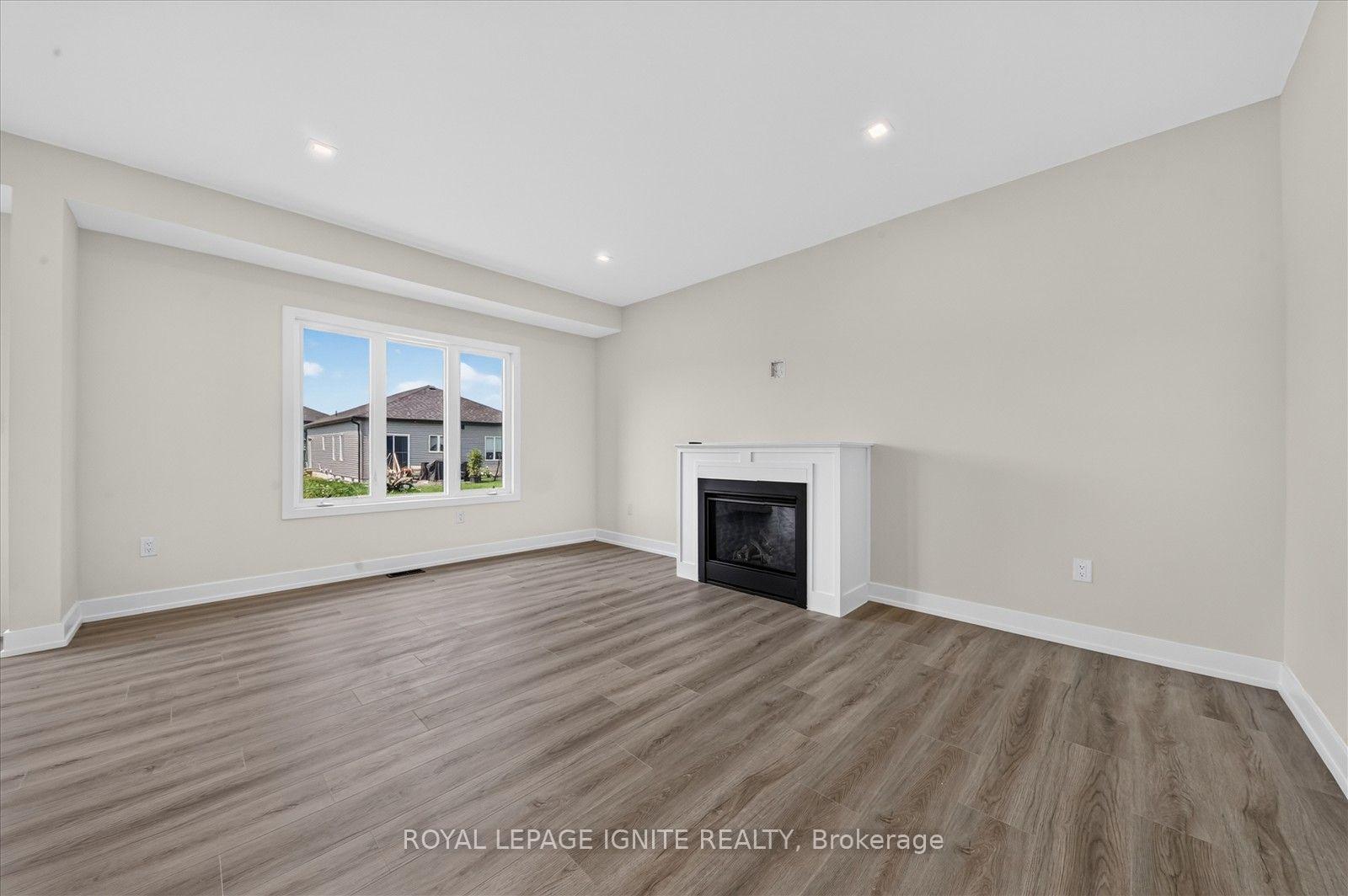 Photo 22 of 58 Dusenbury Drive, Loyalist, Odessa — HOMEH