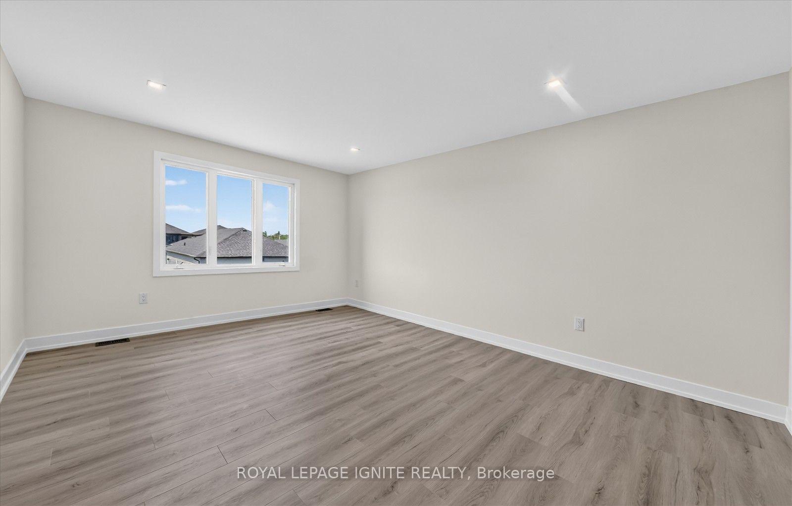 Photo 30 of 58 Dusenbury Drive, Loyalist, Odessa — HOMEH