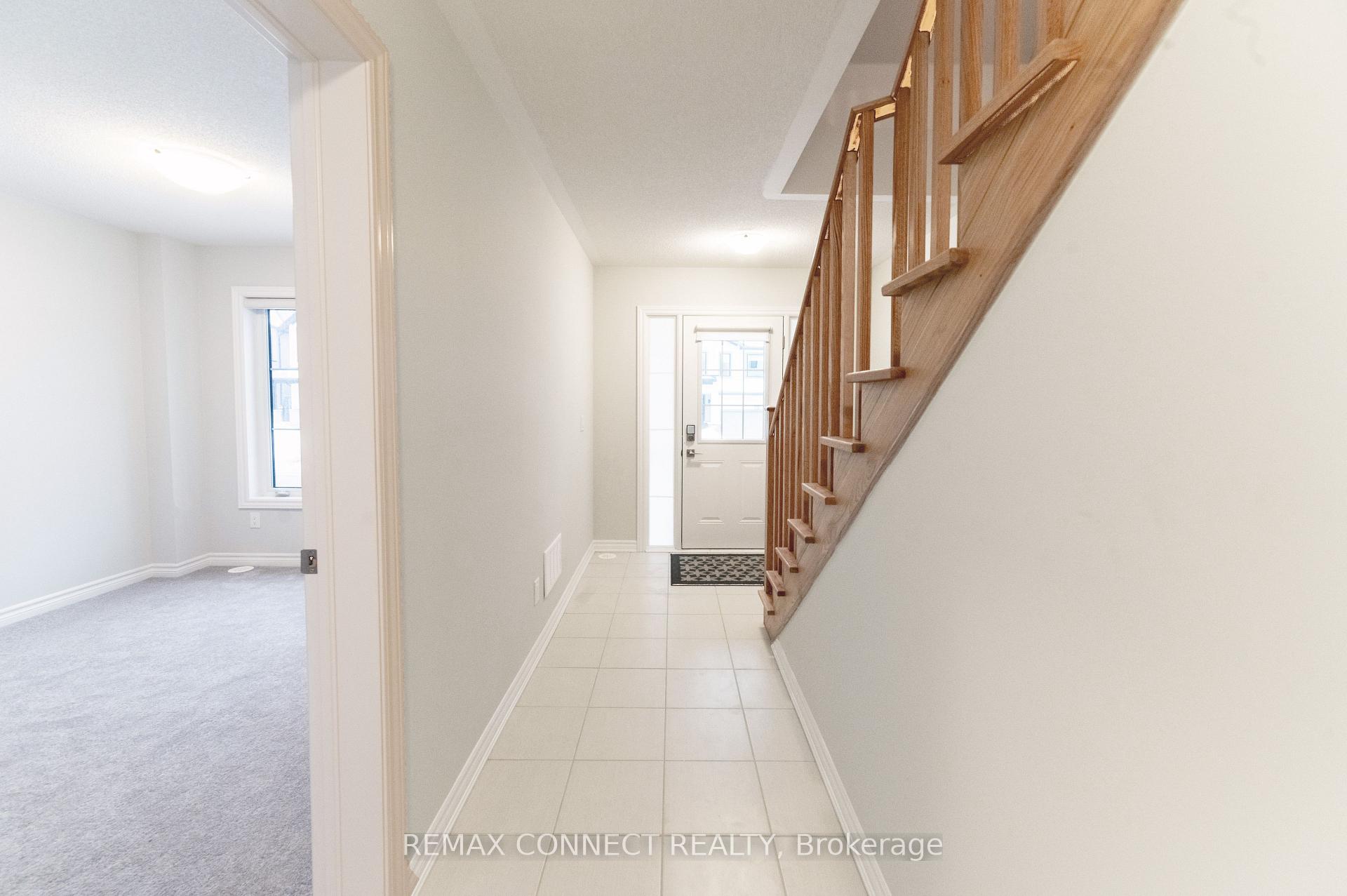 Photo 2 of 1028 Dyas Avenue, Oshawa, Kedron — HOMEH